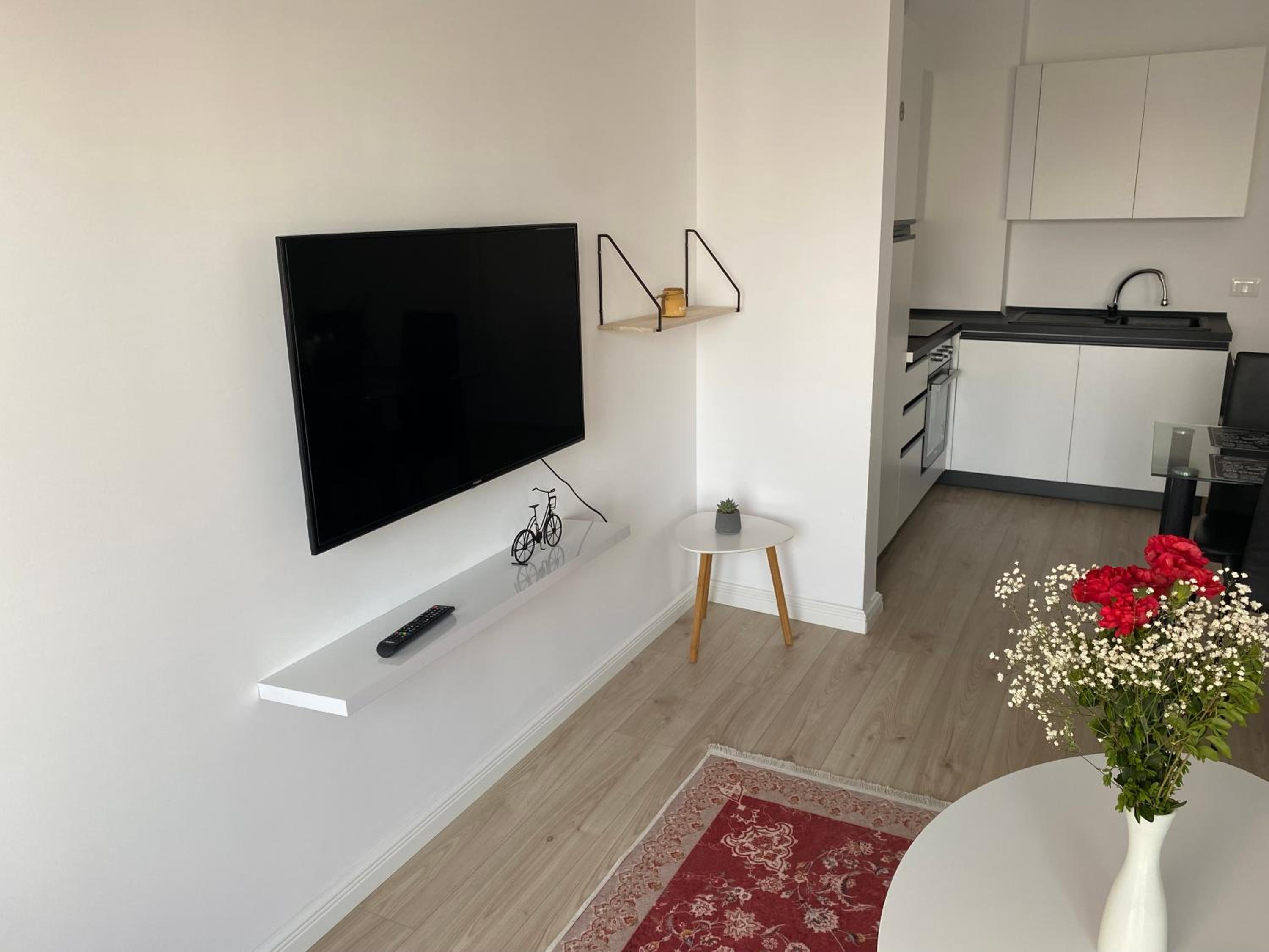 Luxury Apartment, 50m BEACH, 2 bedrooms, 1living room, 2 bathrooms, SELF CHECK-IN photo 3