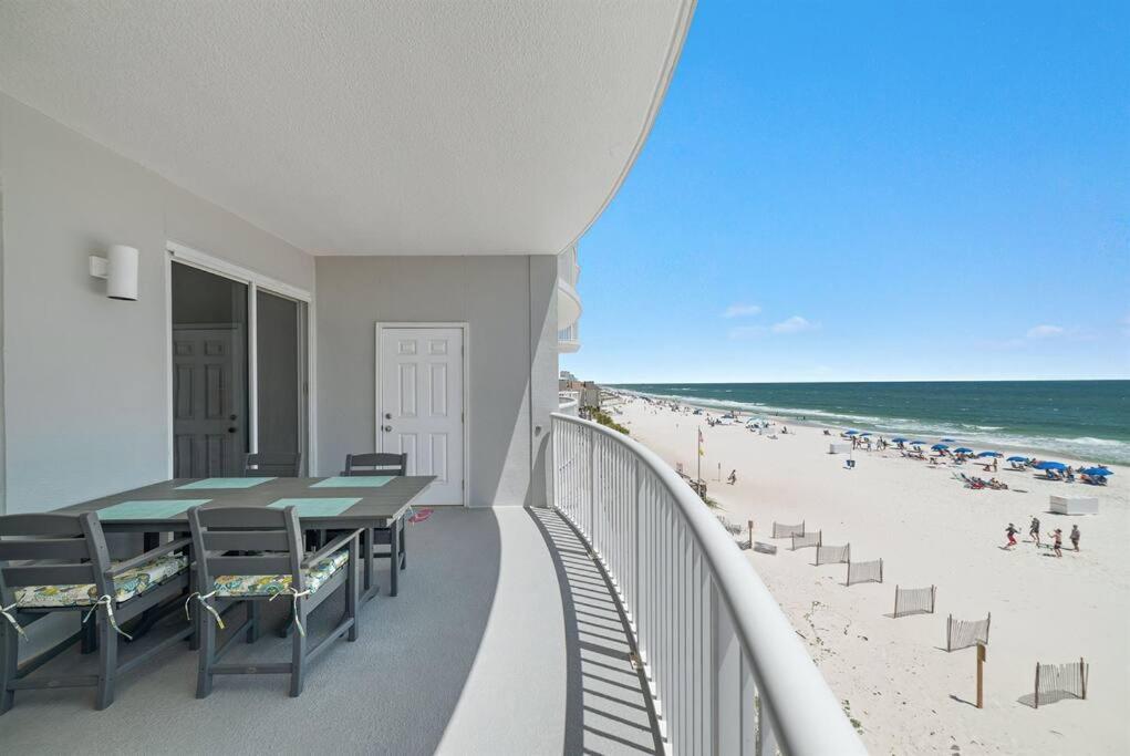 Island Royale 403 ~ Beachfront 2bd/2ba ~ In the Heart of Gulf Shores! view 3