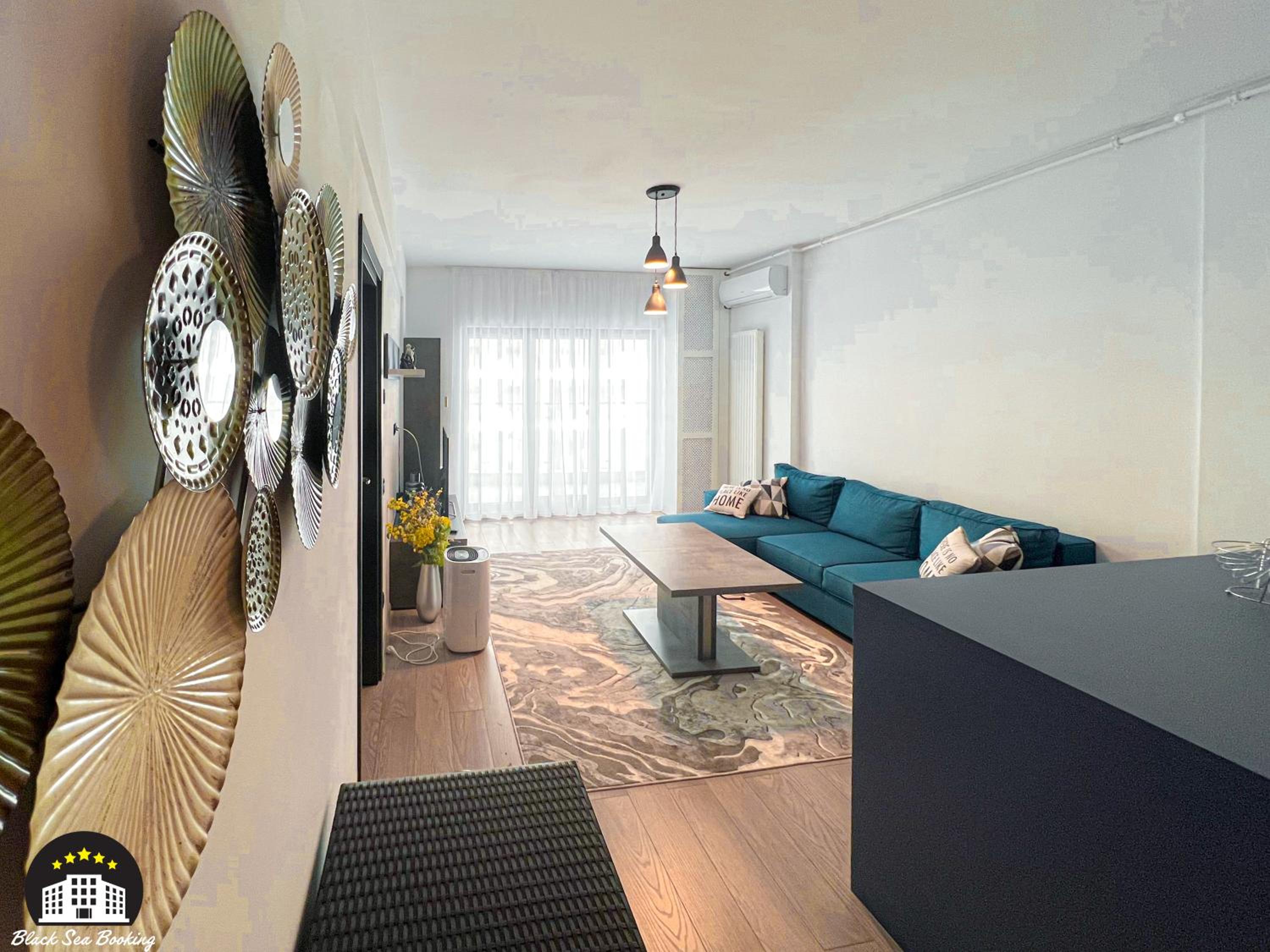 Black Sea Booking - Paris