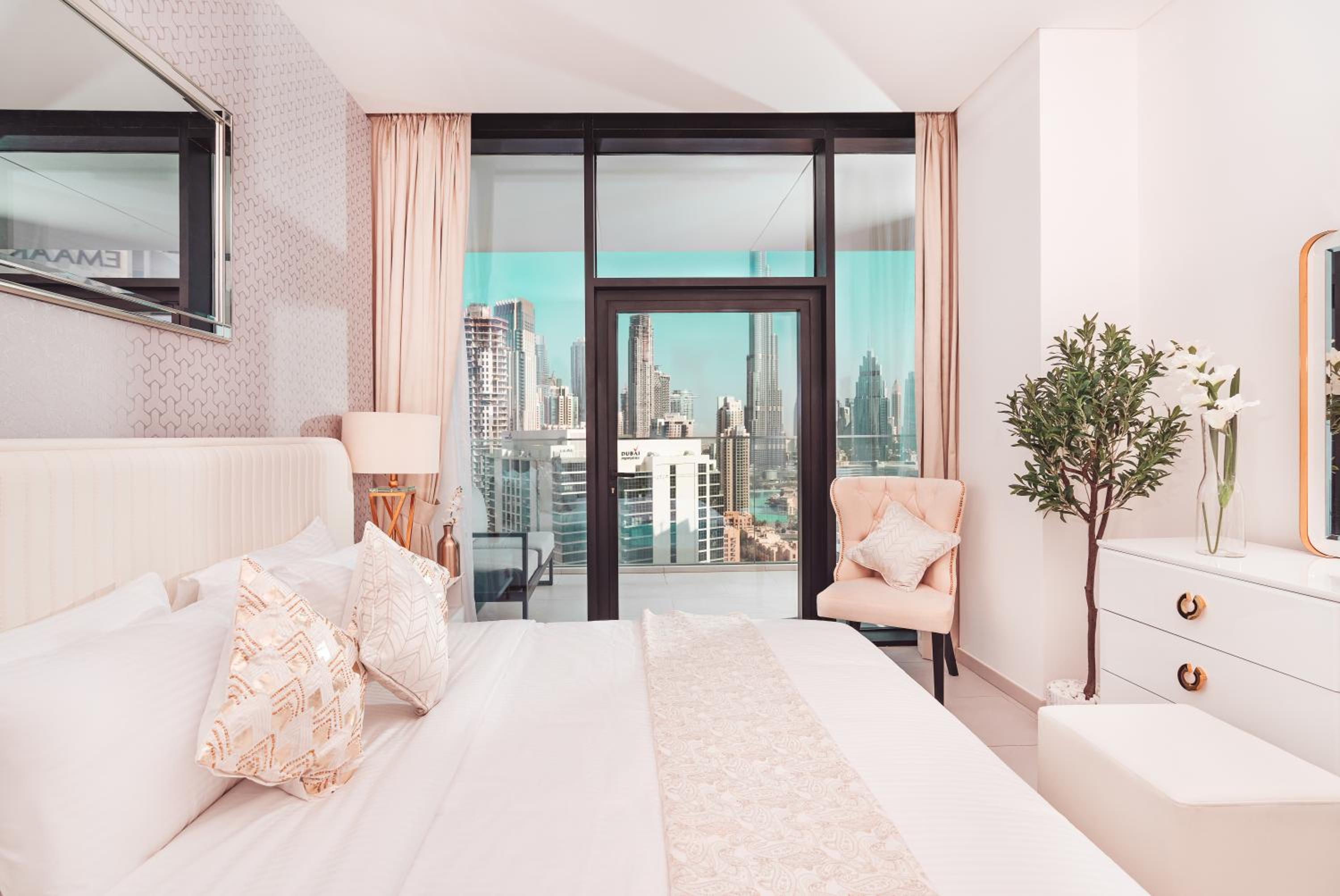 Elite Royal Apartment - Panoramic Burj Khalifa, Fountain & Dubai skyline view - Marquise photo 5