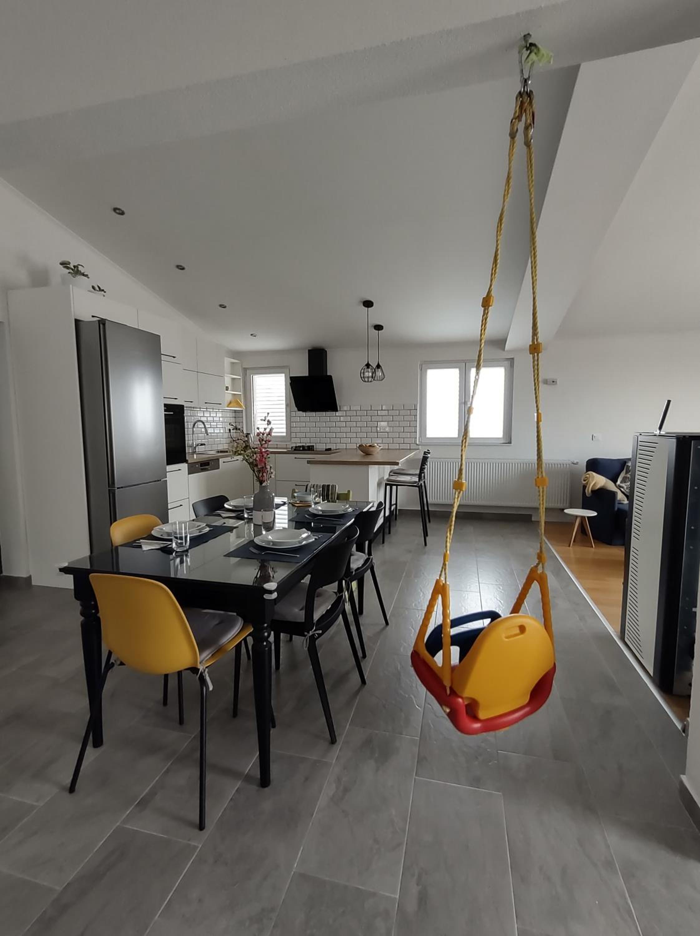 Family Apartment Marton