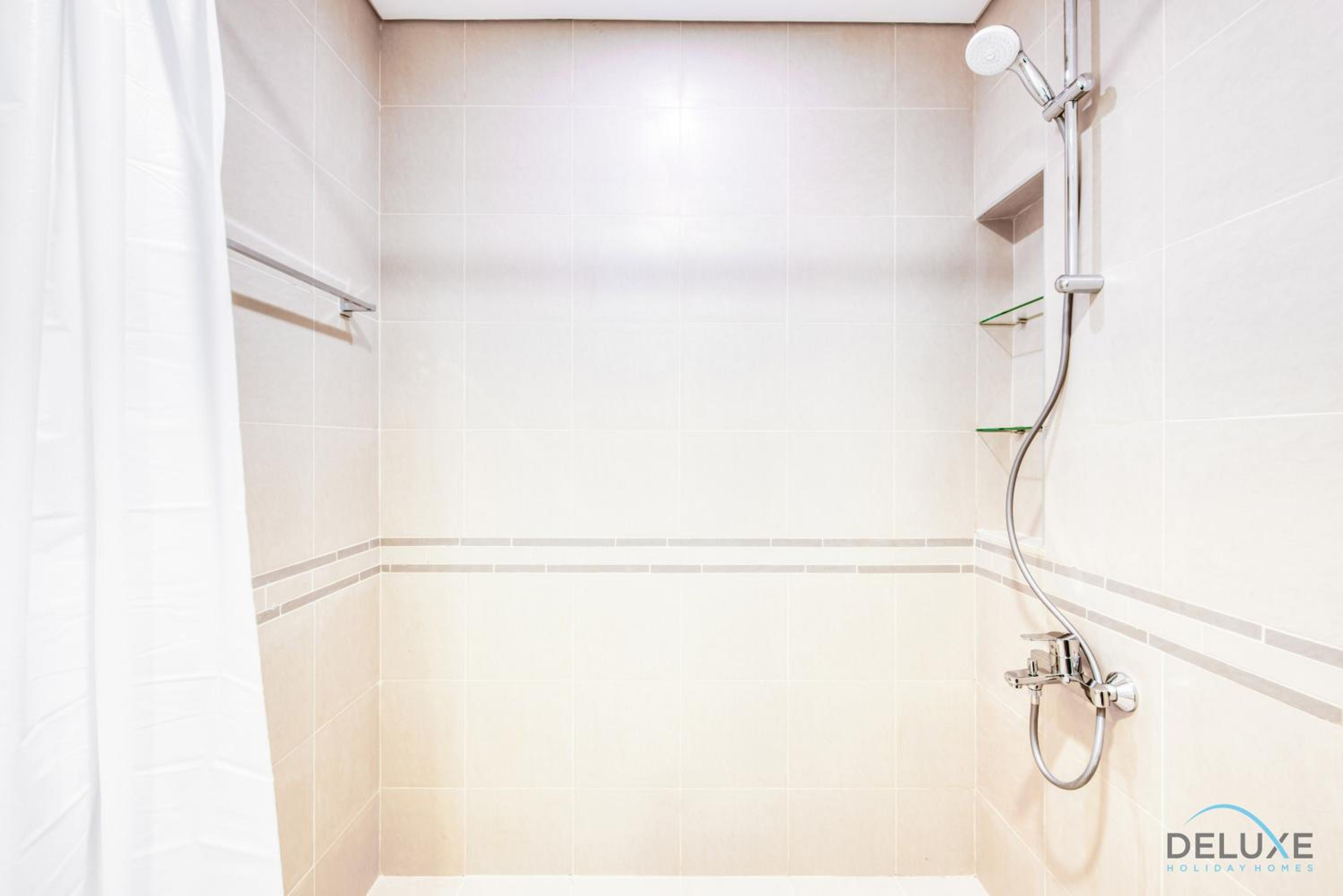 Fancy 2BR at Hayat Boulevard 2A Town Square By Deluxe Holiday Home