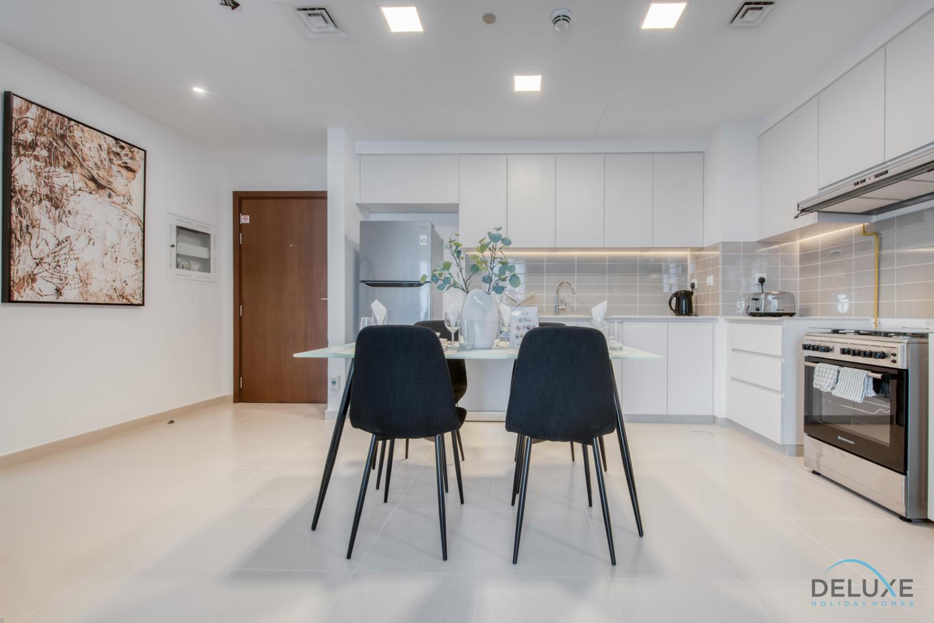 Fancy 2BR at Hayat Boulevard 2A Town Square By Deluxe Holiday Home