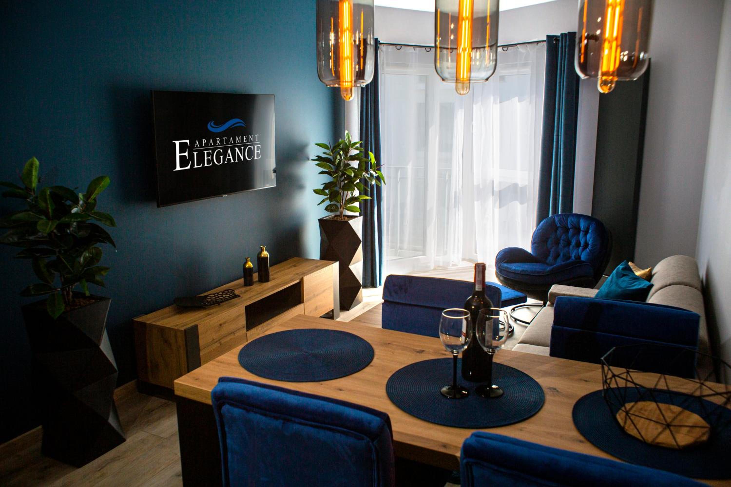 APARTAMENT ELEGANCE BLUE w Let's Sea view 5