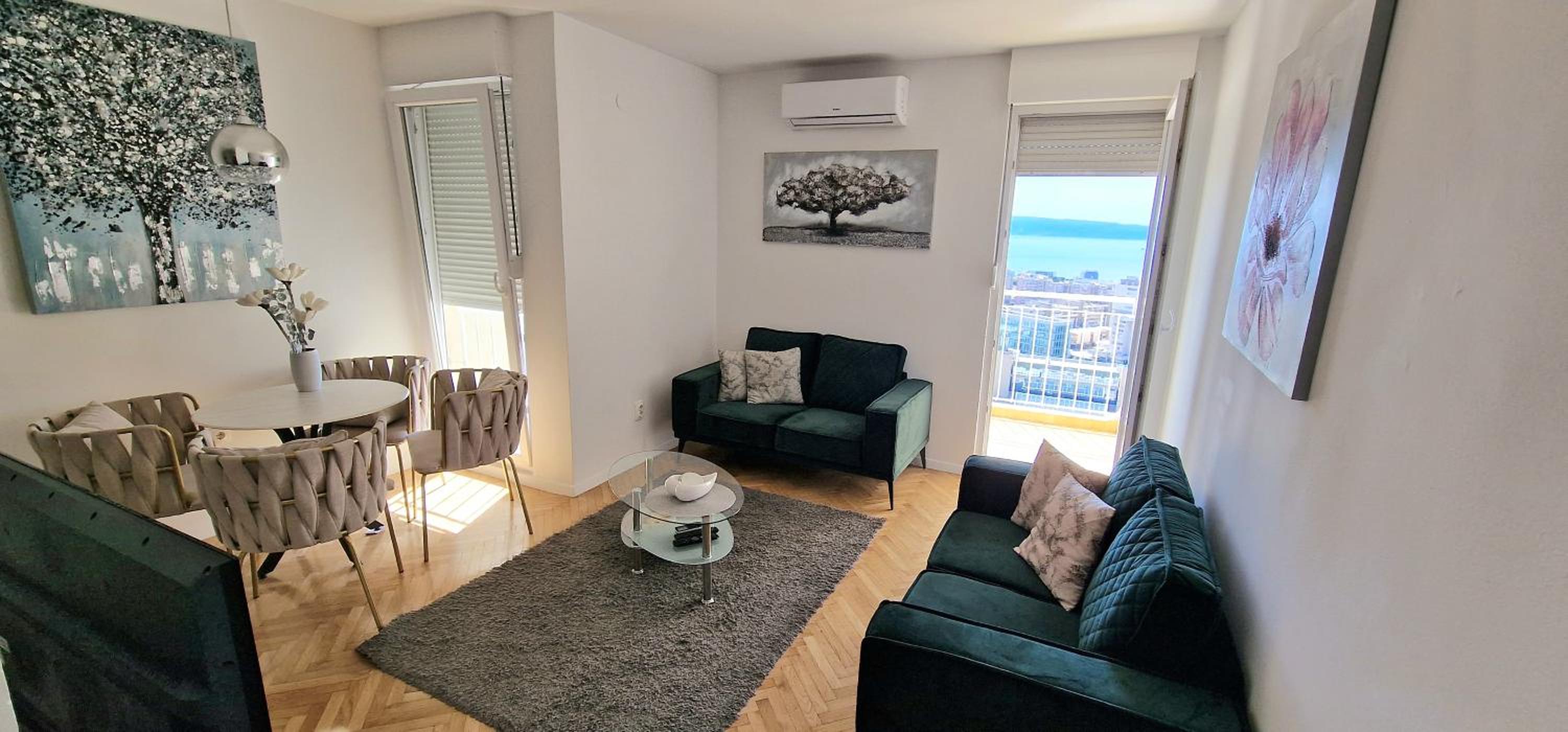 Apartment Lauren view 4