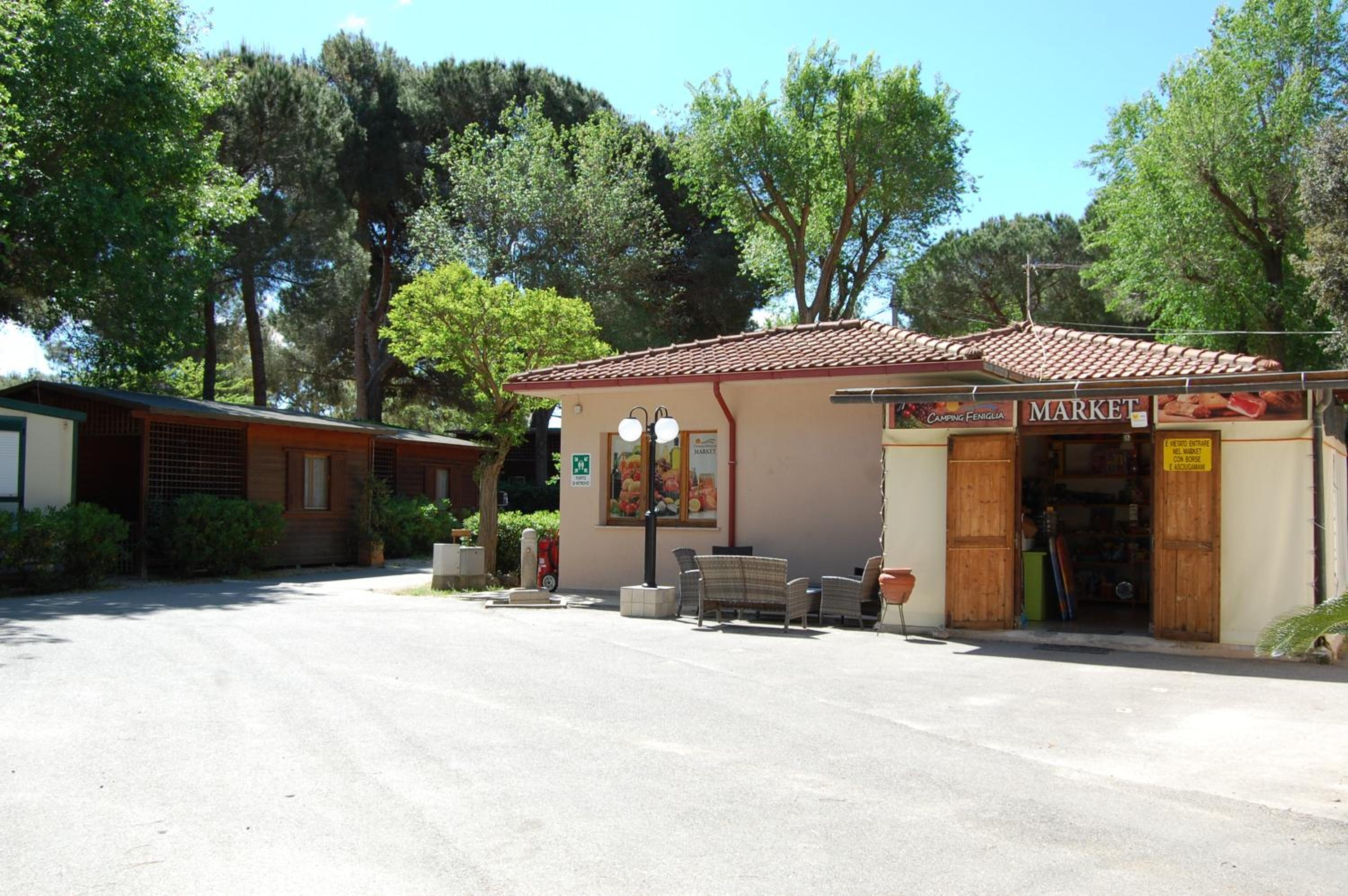 camping feniglia