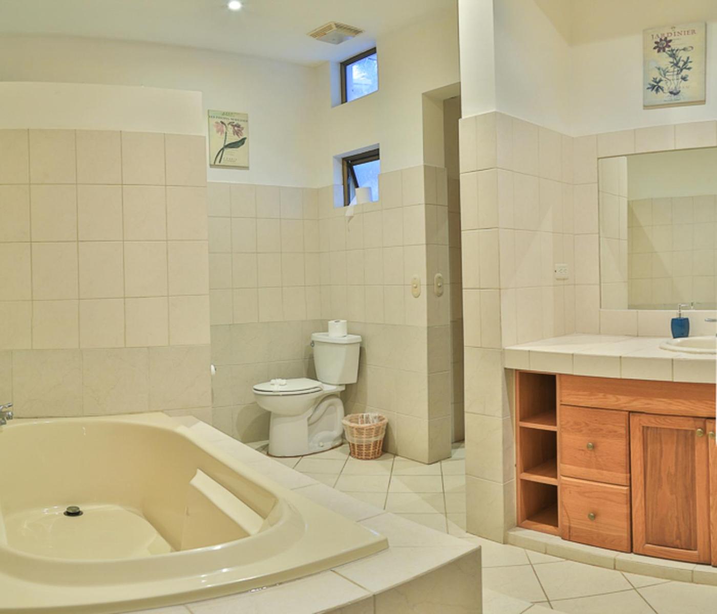 Casa Lapa Oceanside Villa