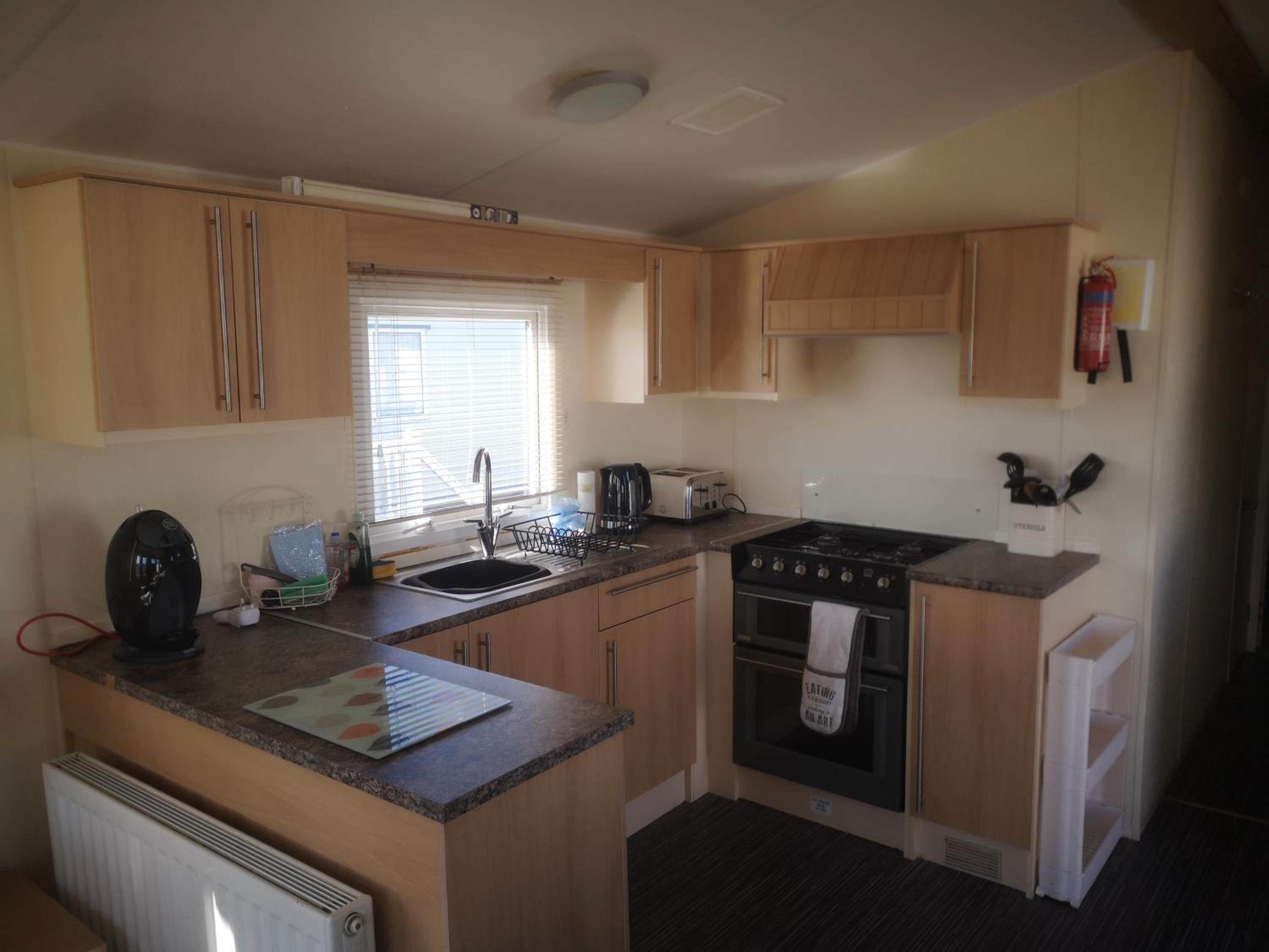 Caravan L25
