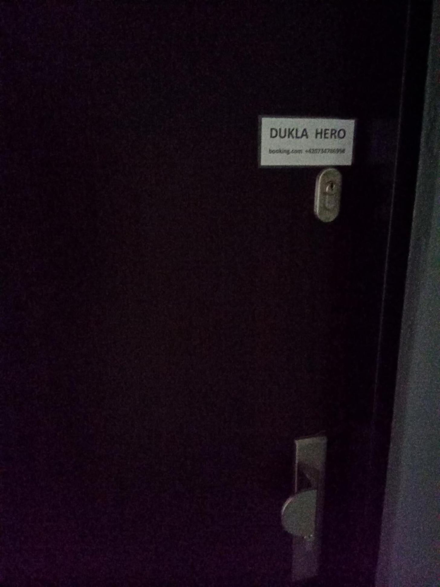 DUKLA HERO
