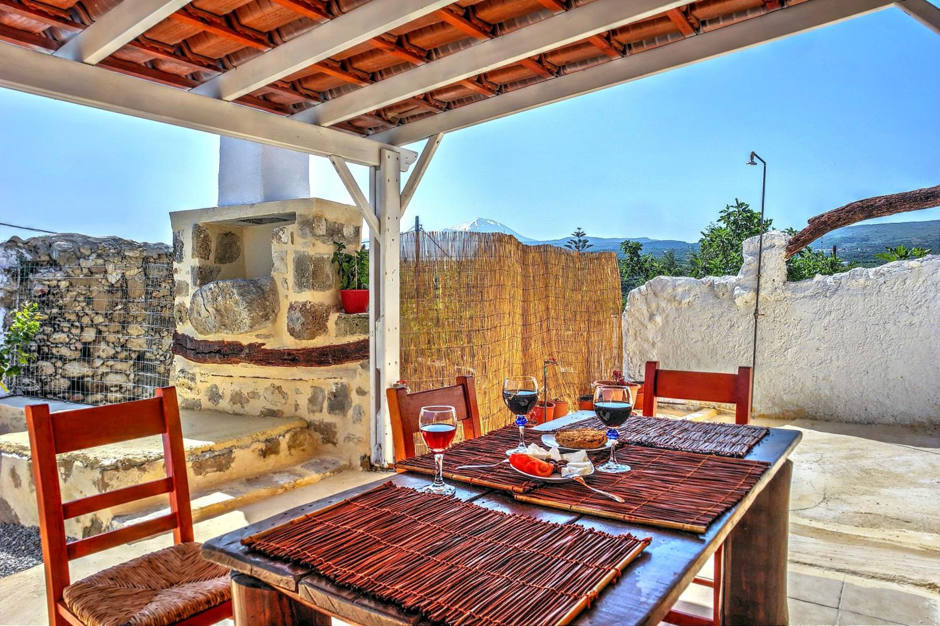 3 Bedrooms Villa with Sea View, Private Pool, and Enclosed Garden photo 3