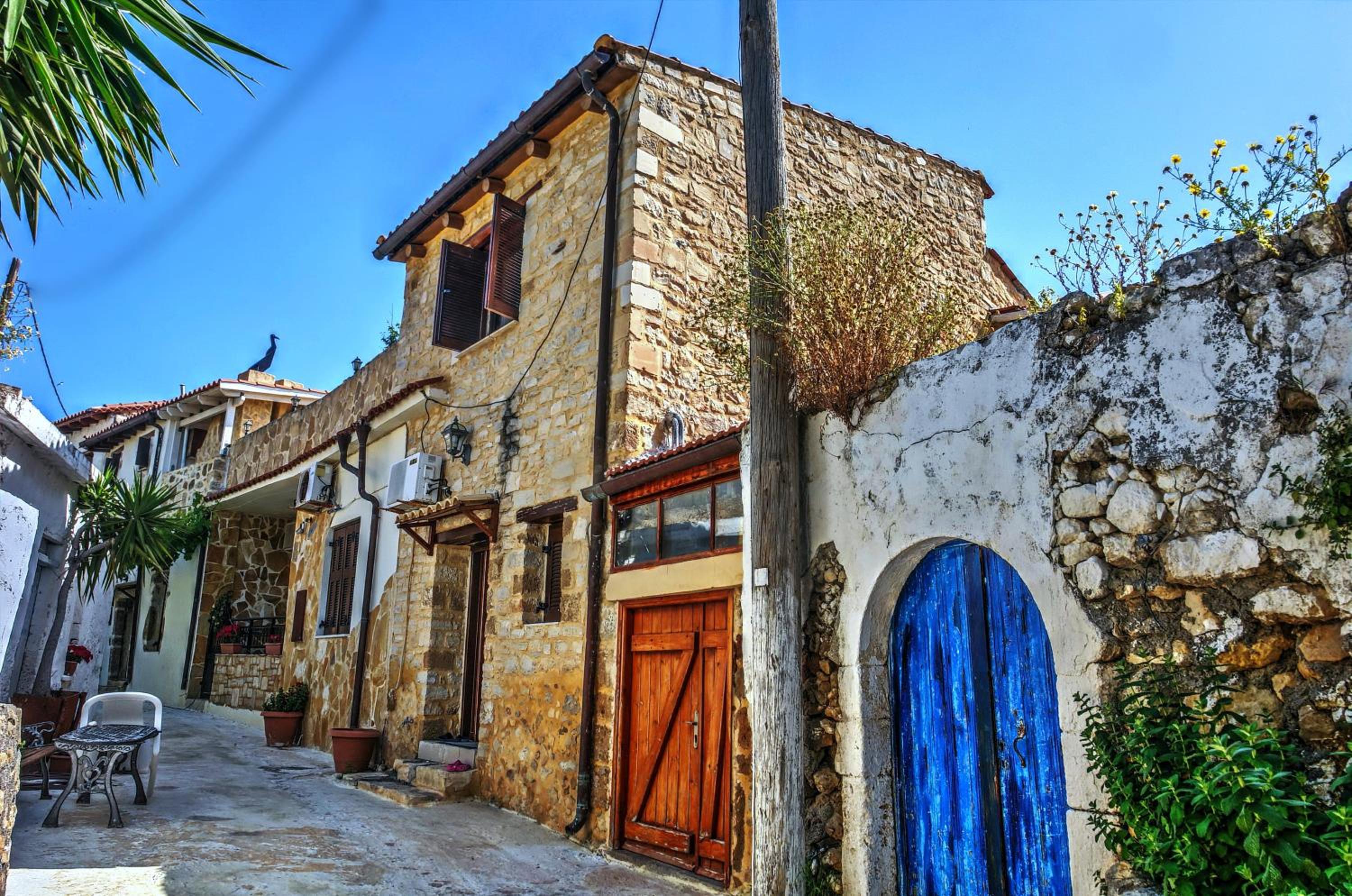 3 Bedrooms Villa with Sea View, Private Pool, and Enclosed Garden photo 2