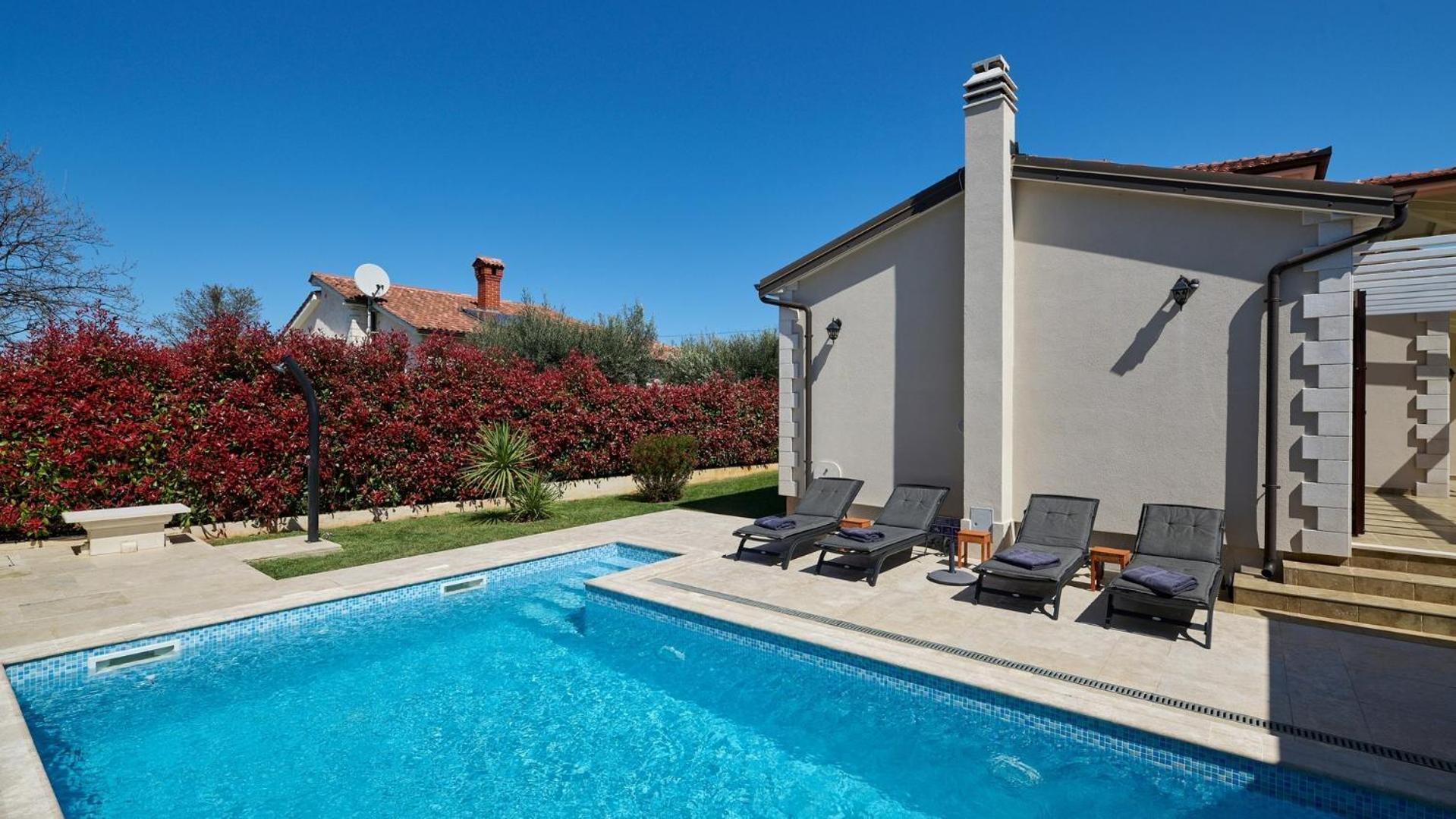 Villa Bellissima view 3