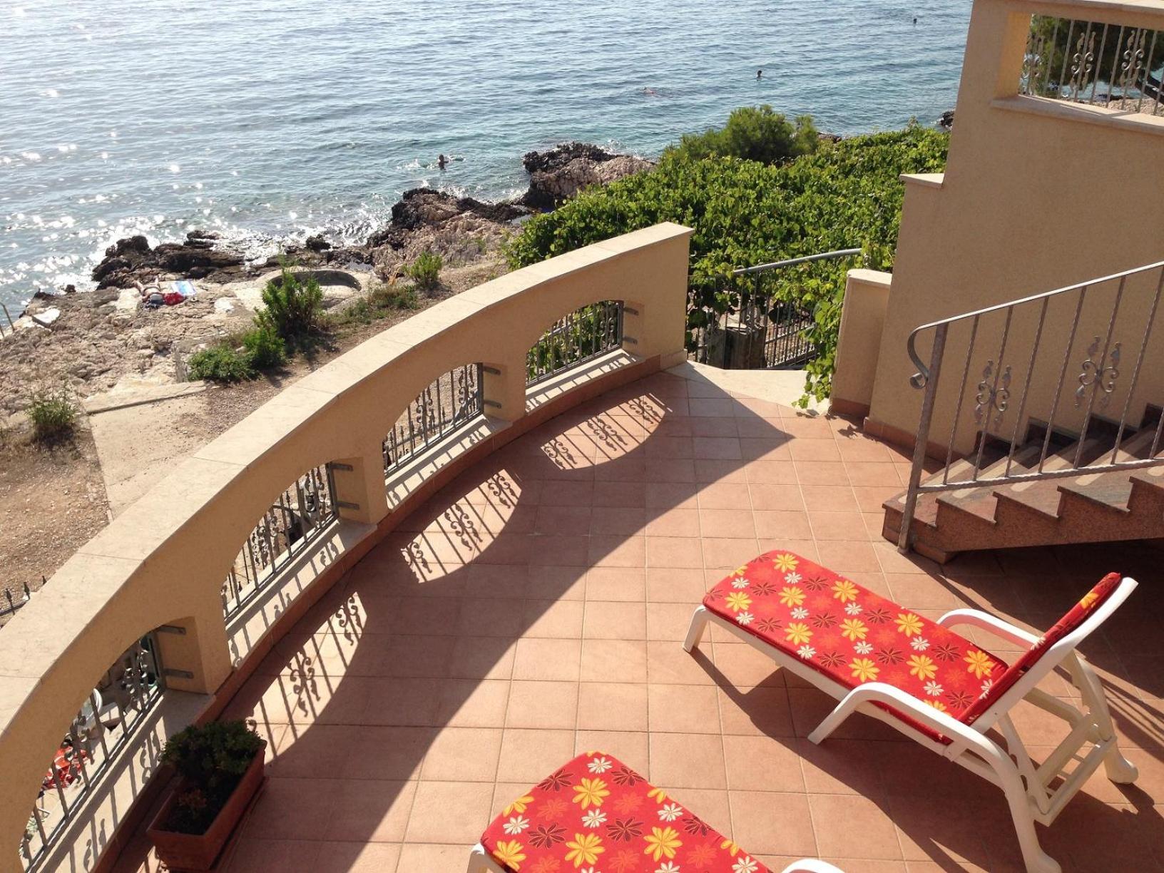 Villa Favola view 2