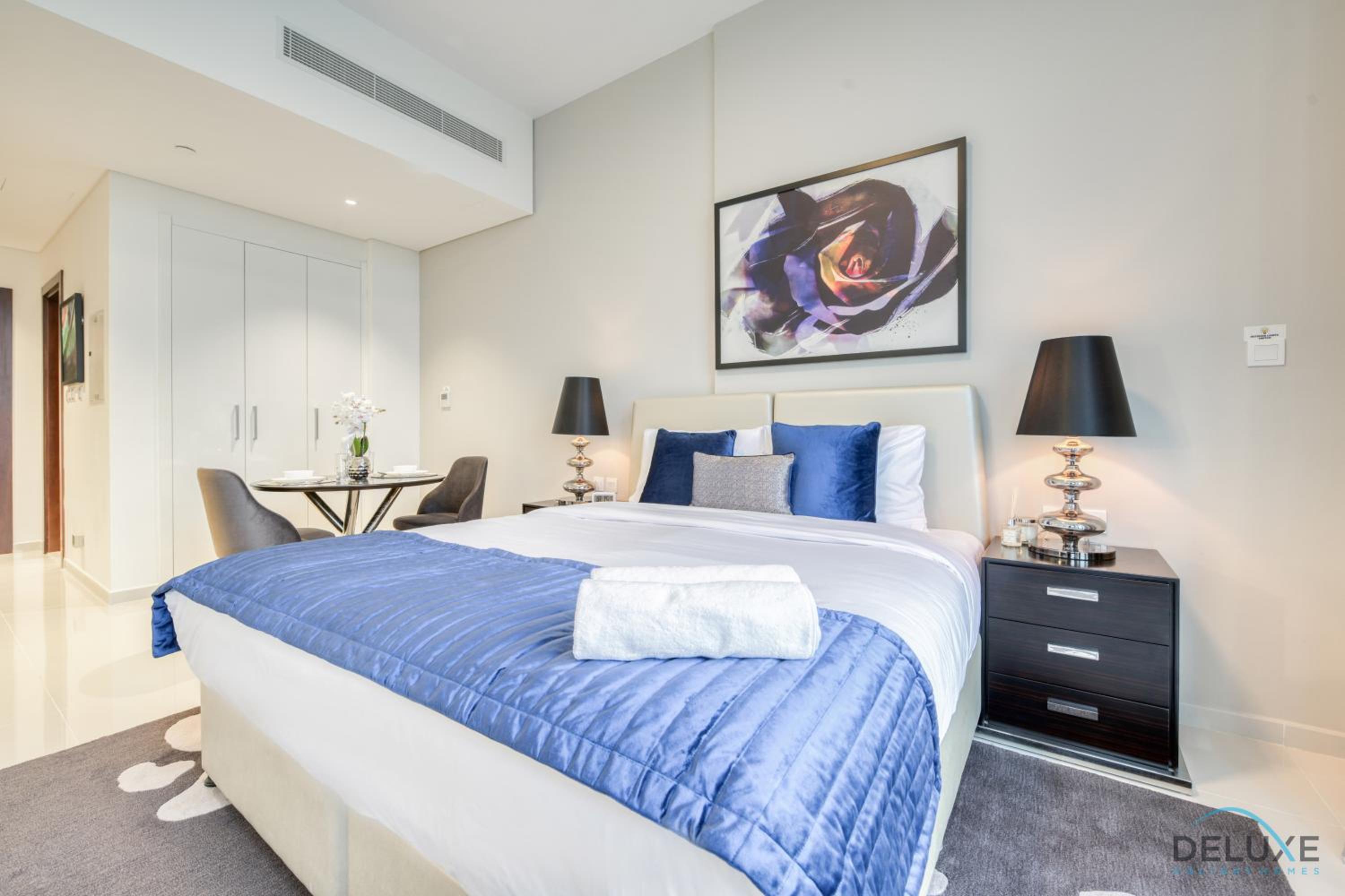 Sunlit Studio at Golf Promenade 2A DAMAC Hills By Deluxe Holiday Homes