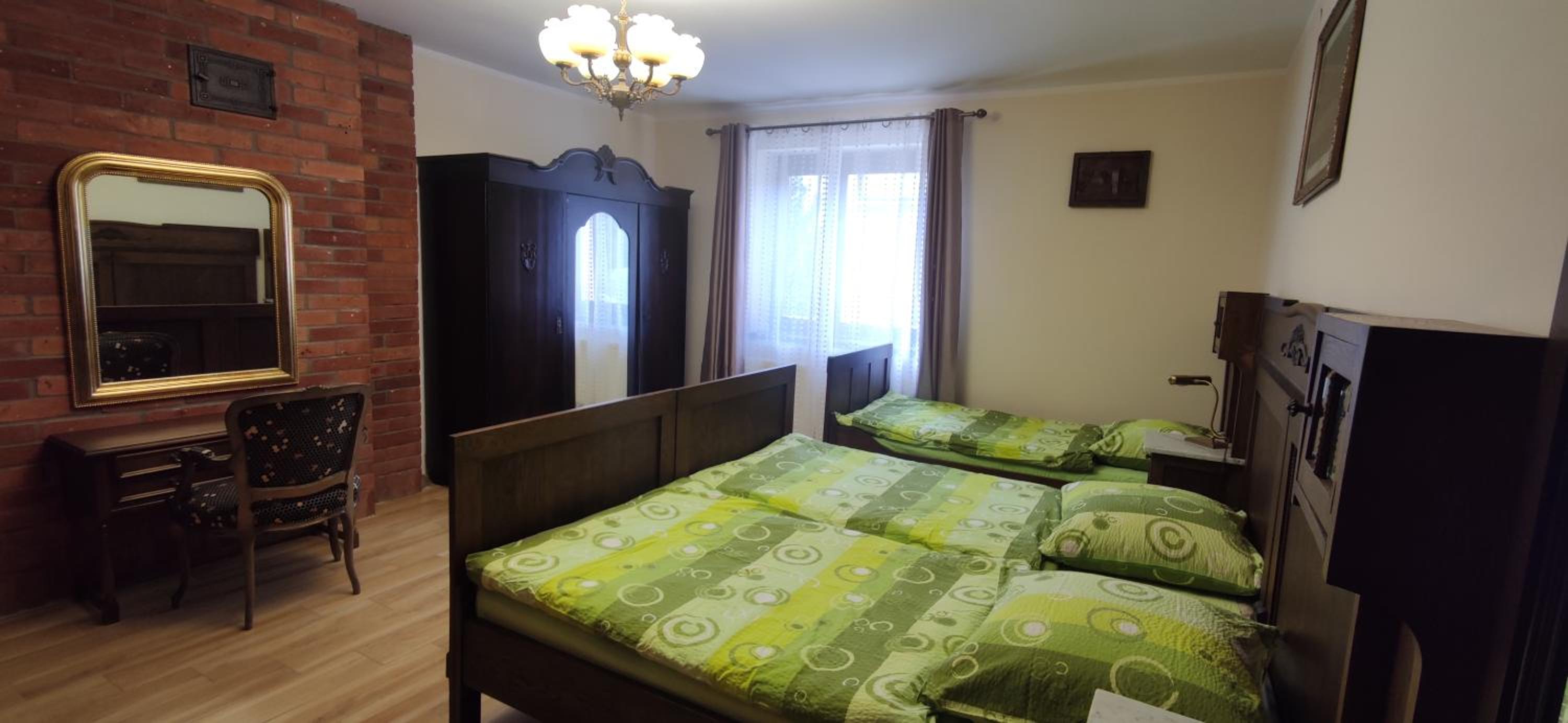 POKOJE GOŚCINNE MAJKA Apartament Stare jest Piękne