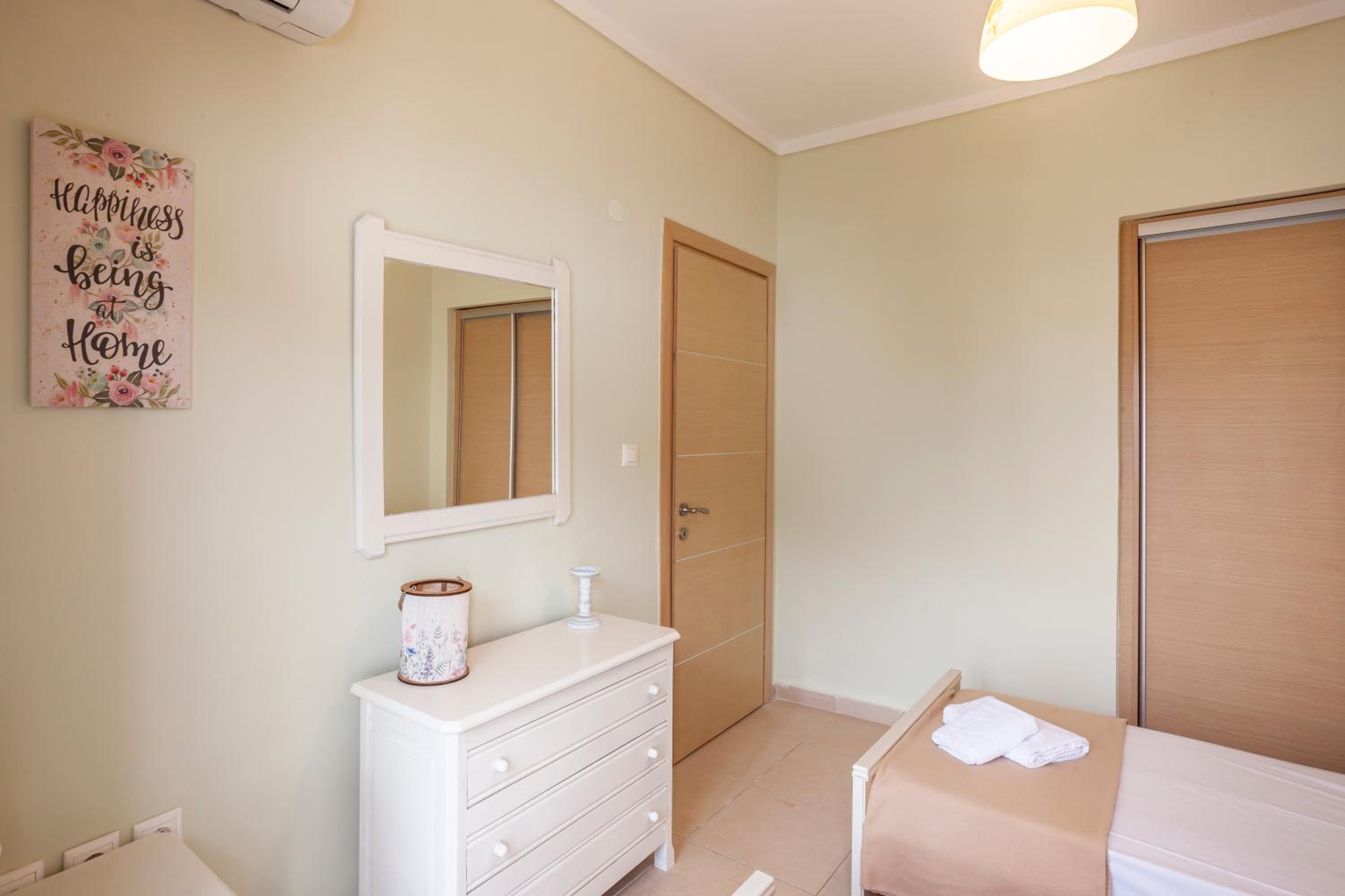 Sea side home Valentina view 2