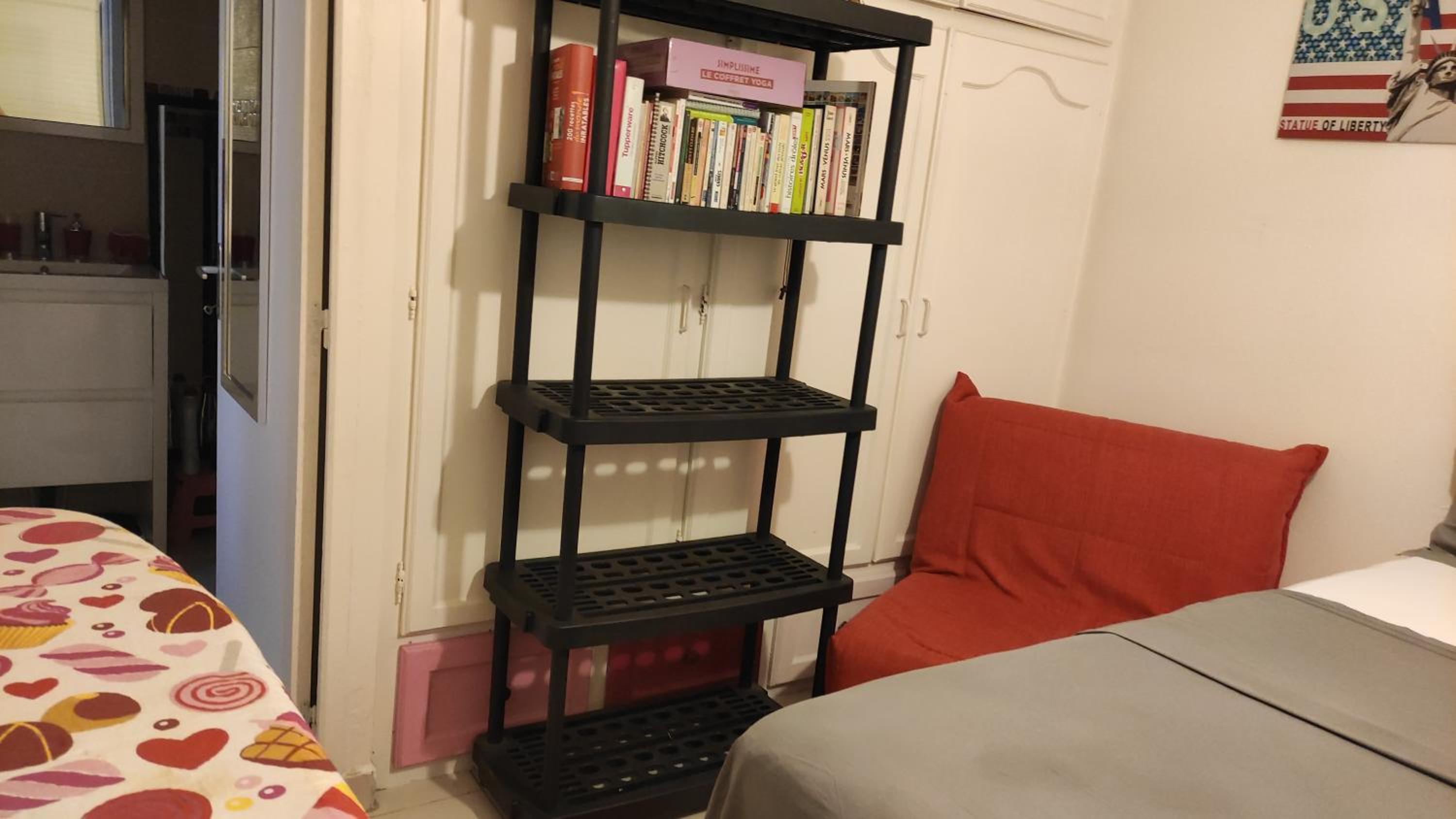 SUPER CHAMBRE ÉQUIPÉE chez l habitant