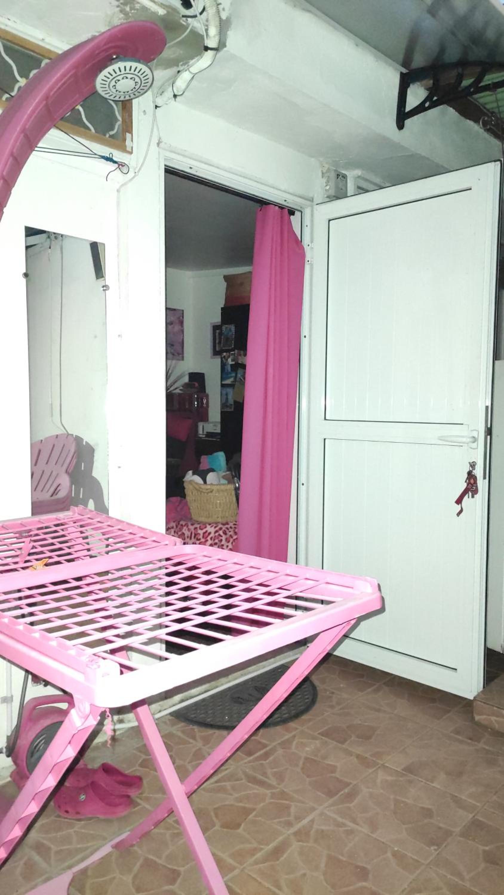 SUPER CHAMBRE ÉQUIPÉE chez l habitant