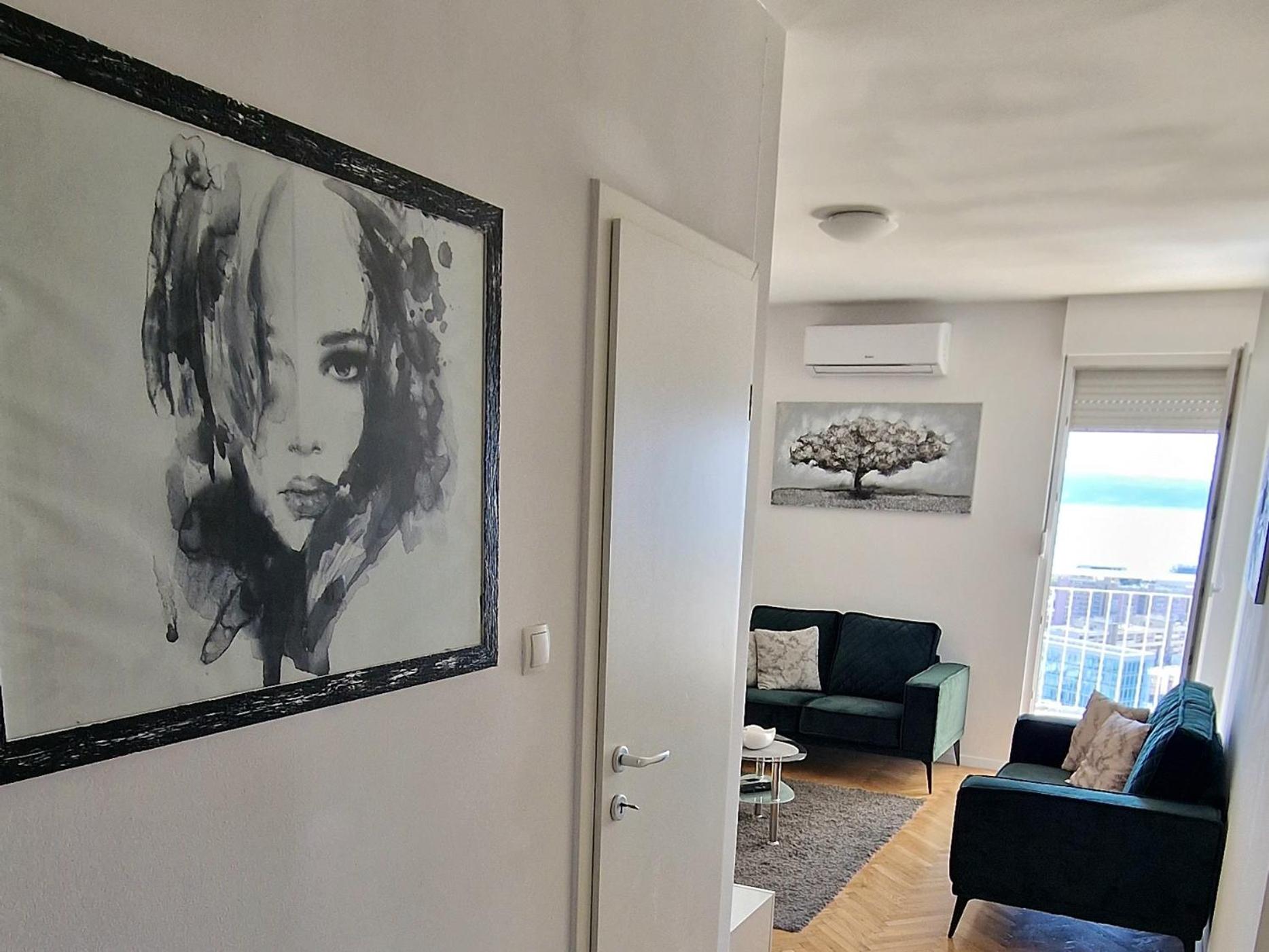 Apartment Lauren view 2