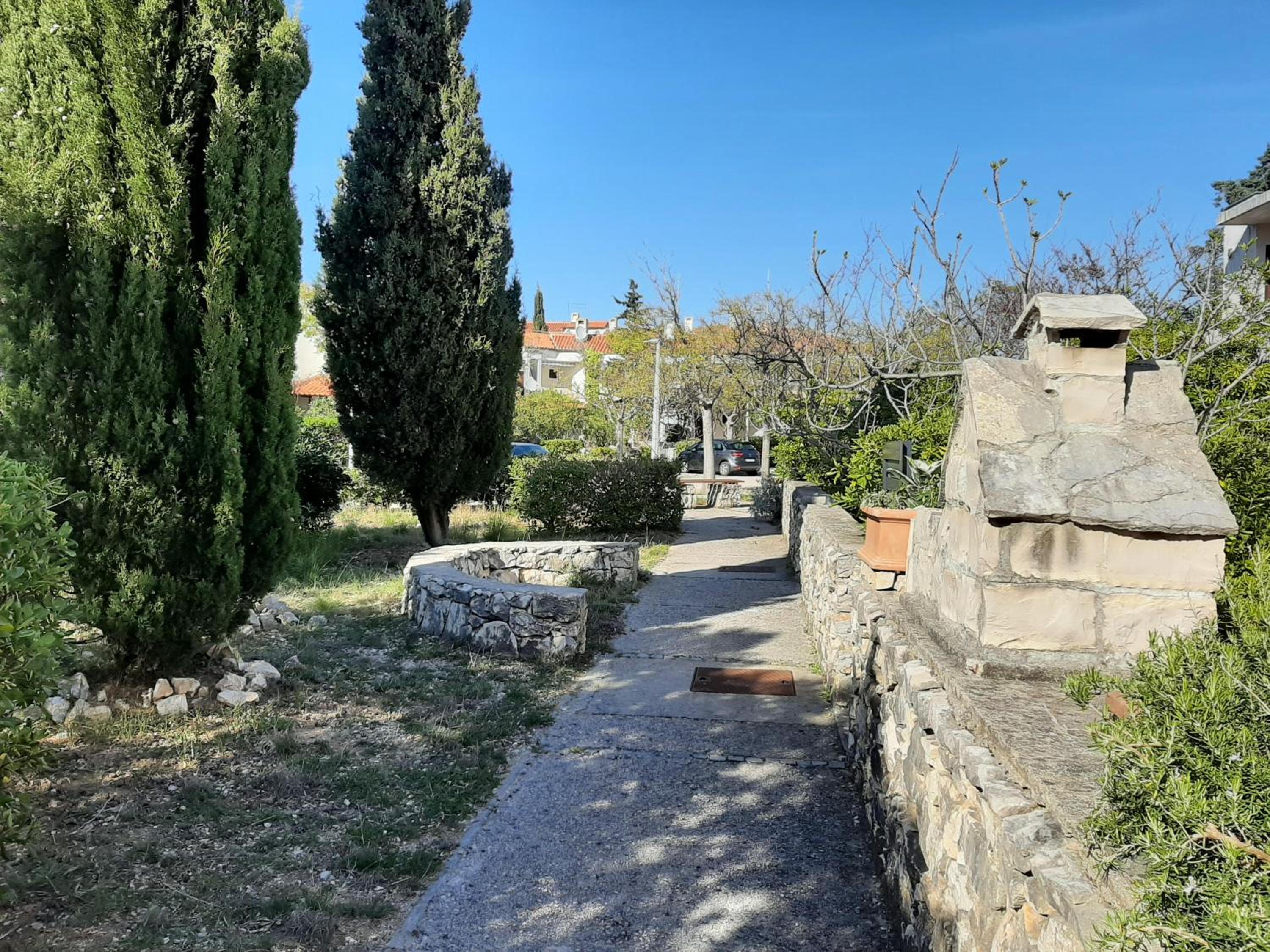 Photo 28