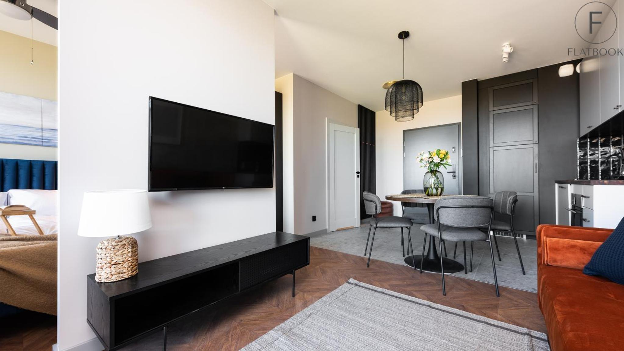 Flatbook - City Center Apartments Chlebova with Gym view 2