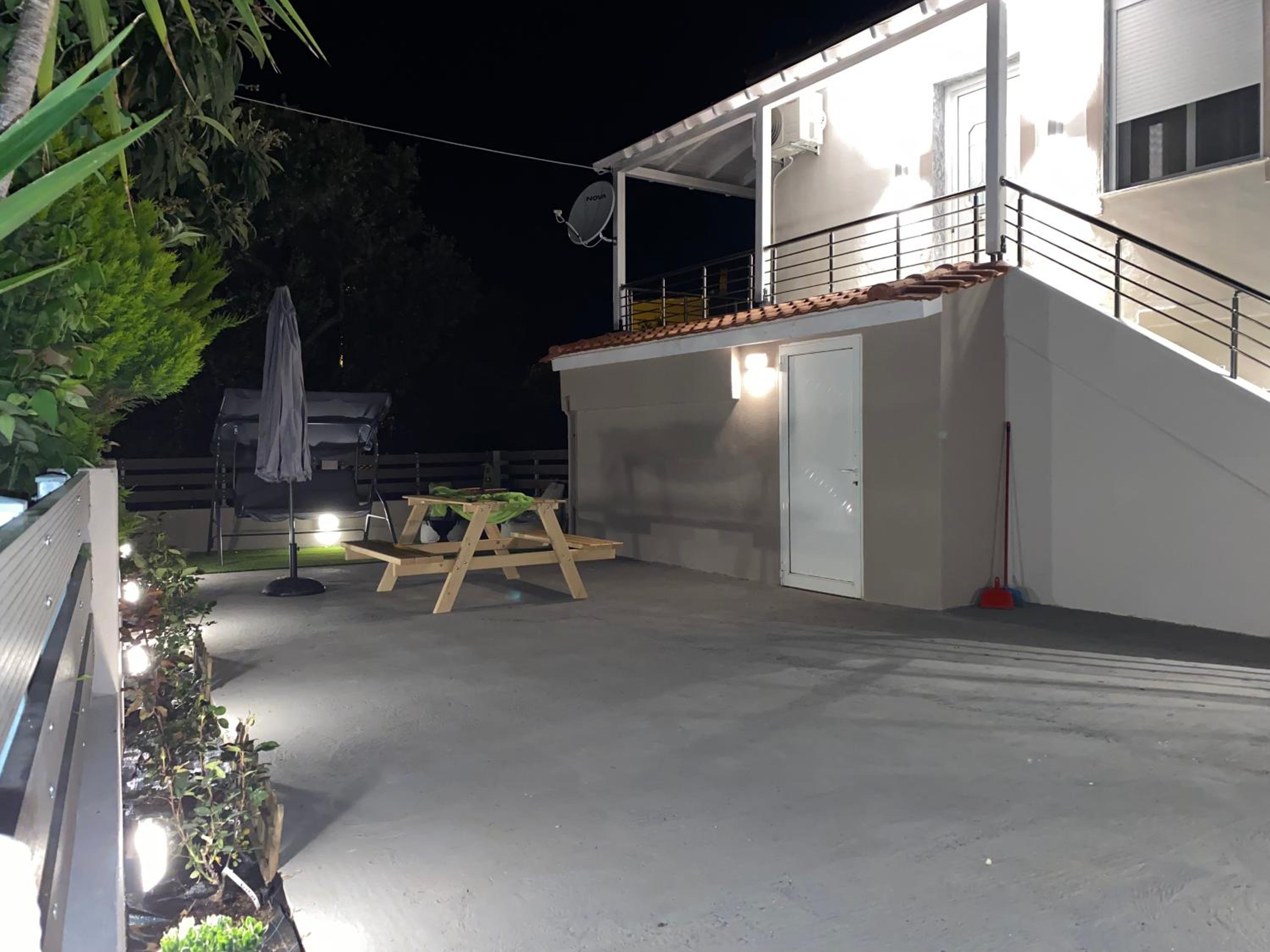 Photo 16