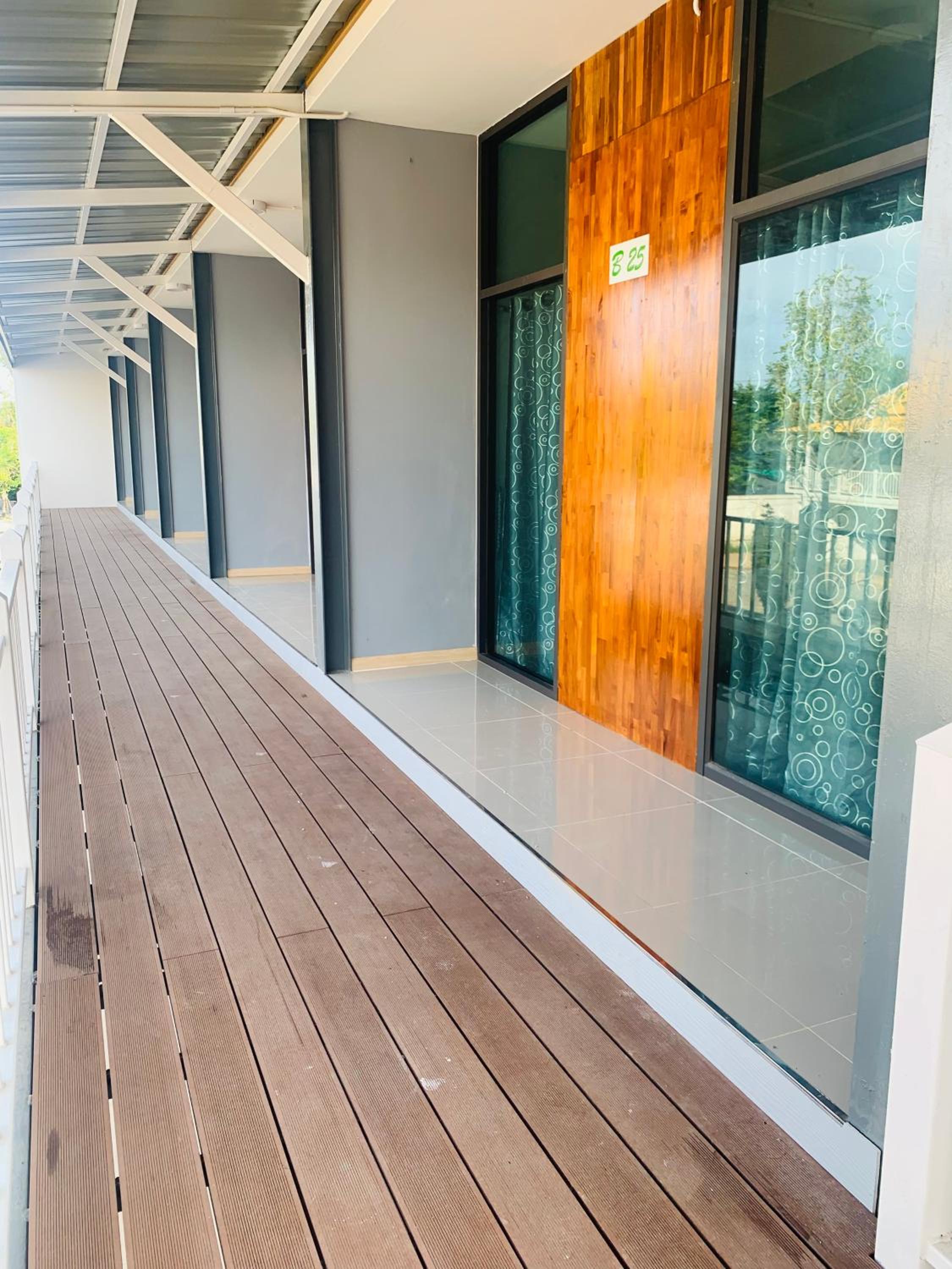 Baan Pitcha City Center Accommodation