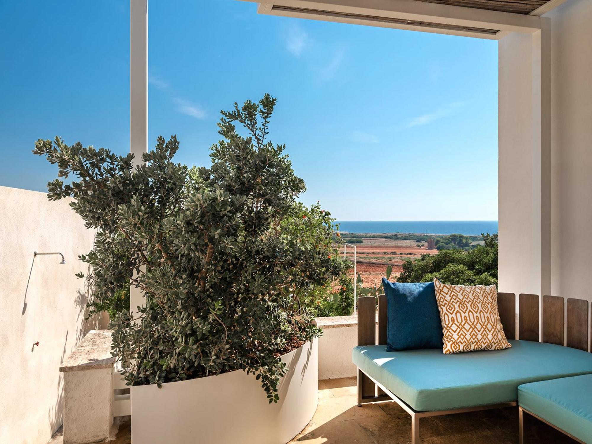 Kubo Sea Views Luxury Escape photo 5