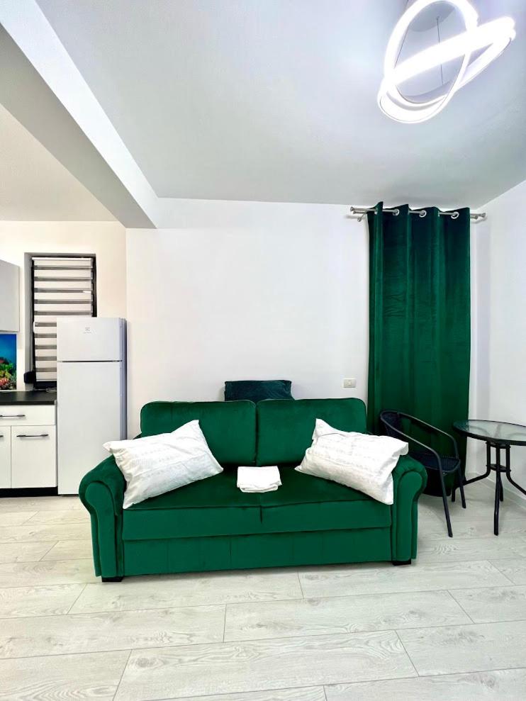 Vladimir Residence Mamaia Nord