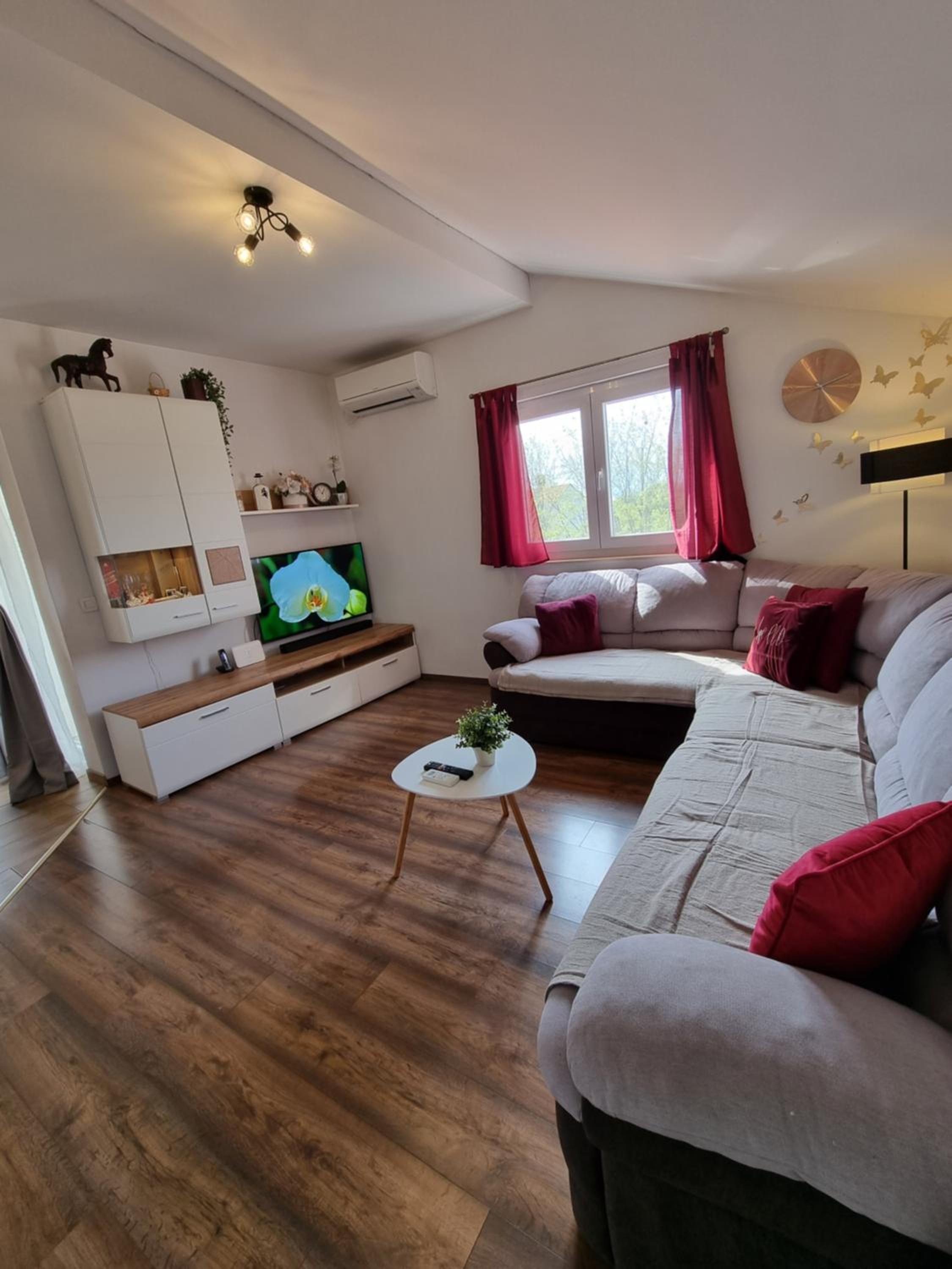 Apartment Tena