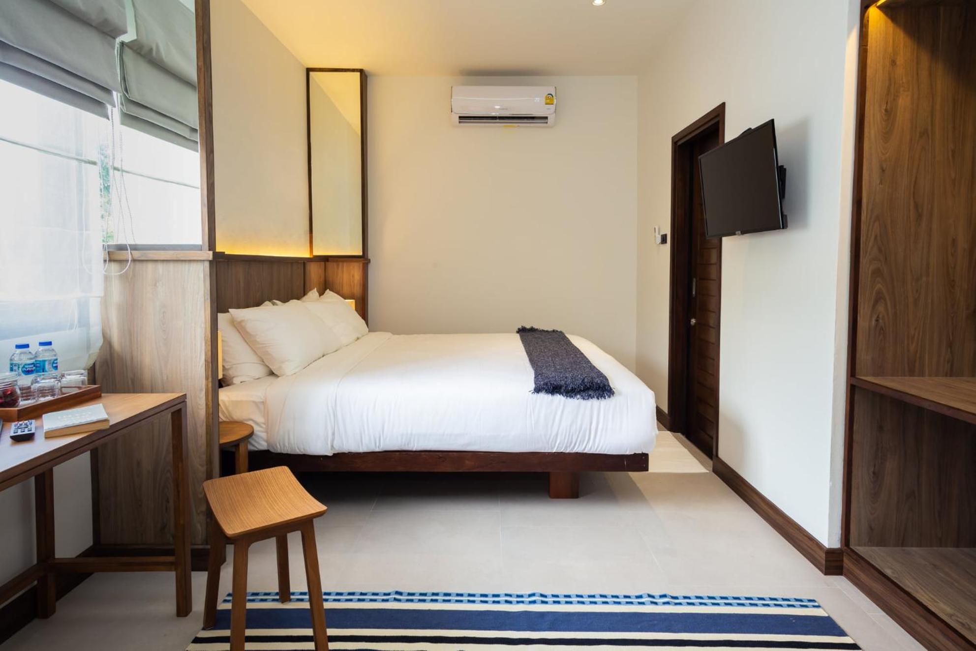Baan Kamana Guest House