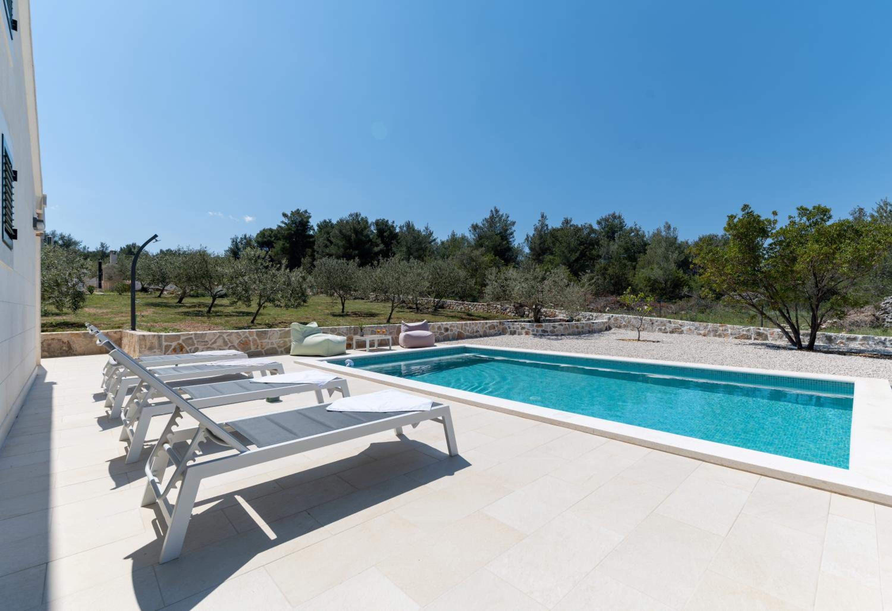 Villa Rogač view 4