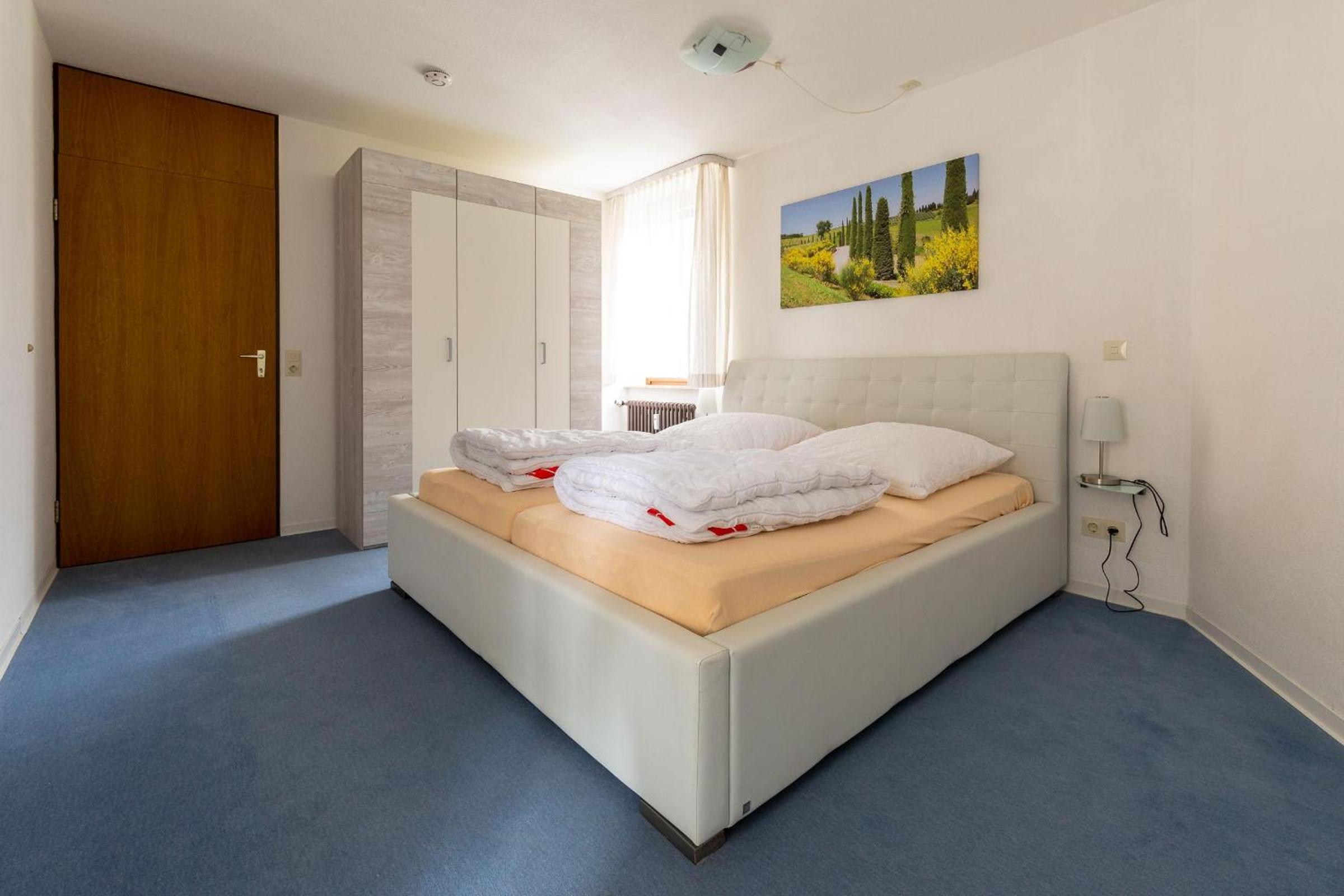 Ferienwohnpark Immenstaad am Bodensee Zwei-Zimmer-Apartment 53 17