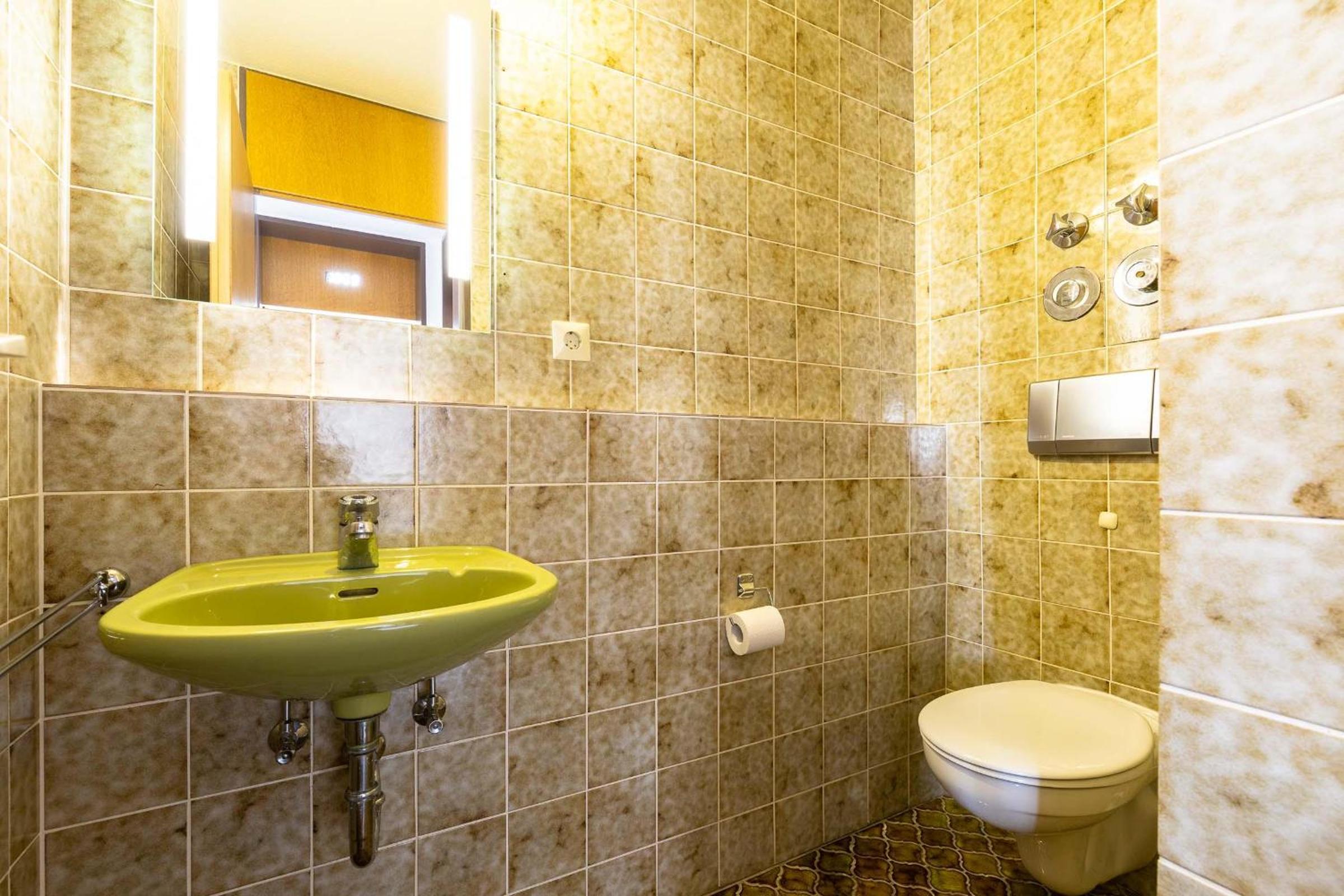Ferienwohnpark Immenstaad am Bodensee Zwei-Zimmer-Apartment 53 17