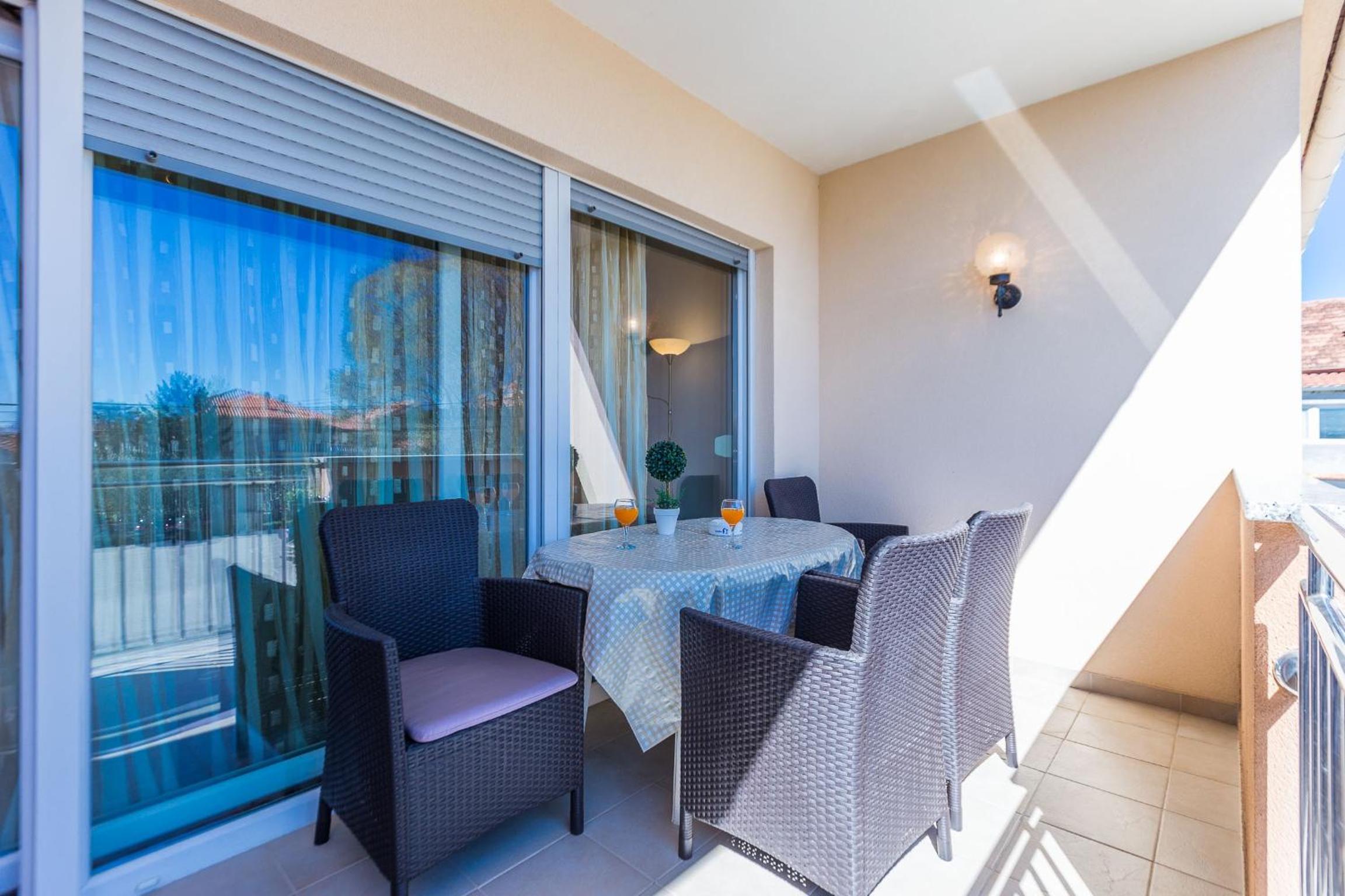 Oleander Apartment view 3