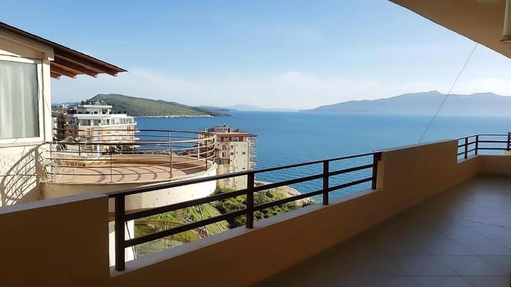Rezidenca e Kalter Apartments