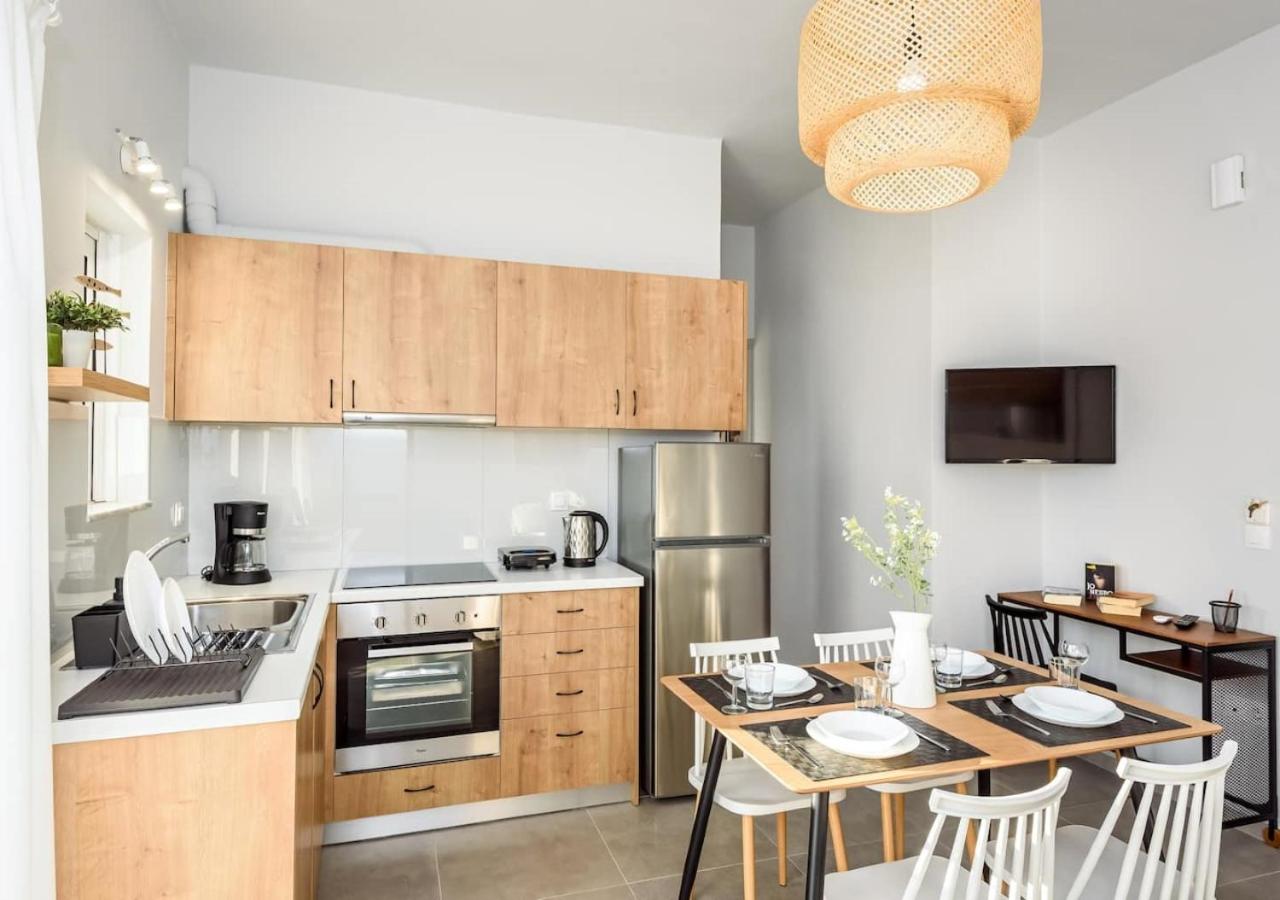 Cosy Apartment Evdoxia (1), walking distance to the beach!