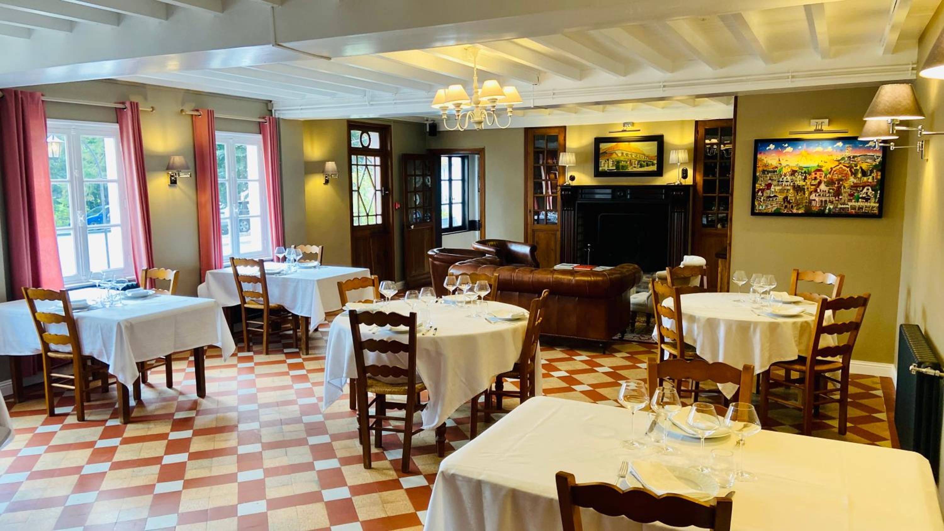 restaurant