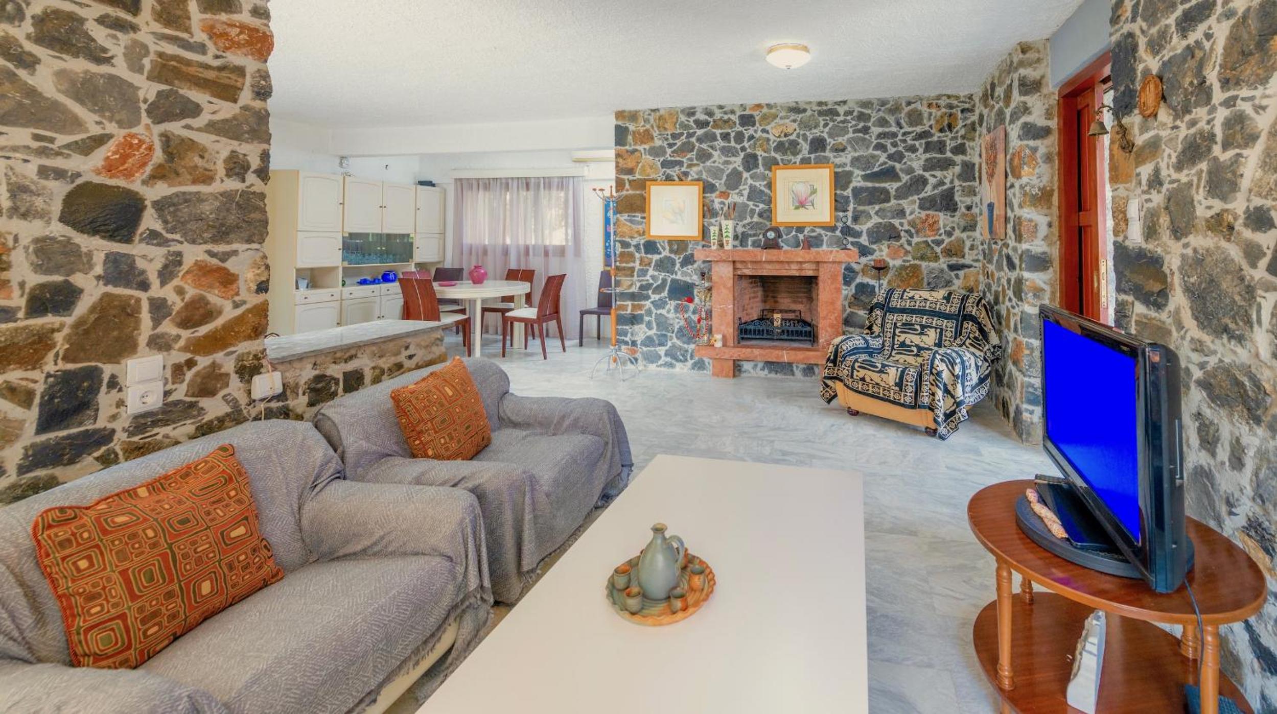 The Kokkini Beach Retreat