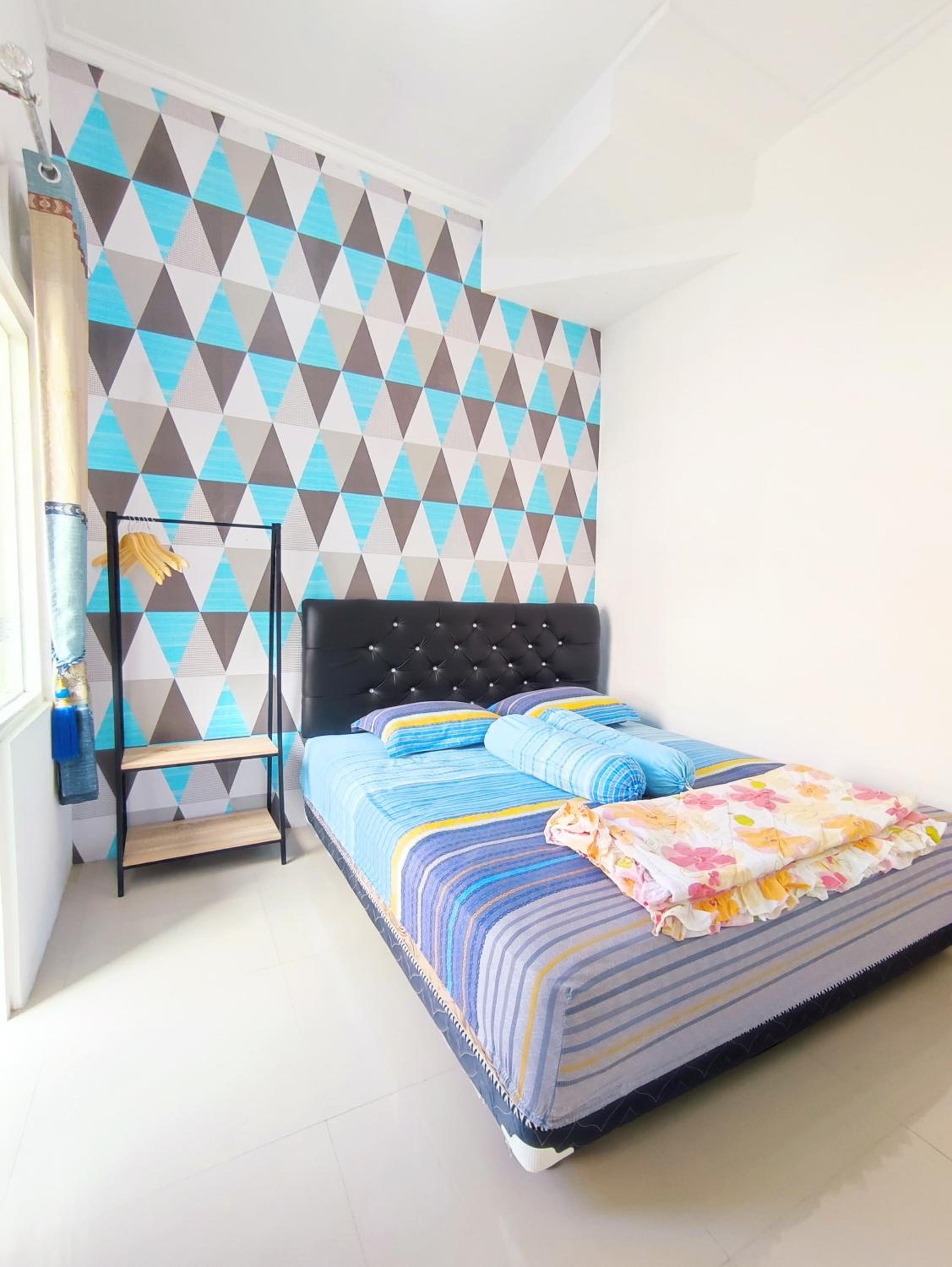 Quincy Villa Batu