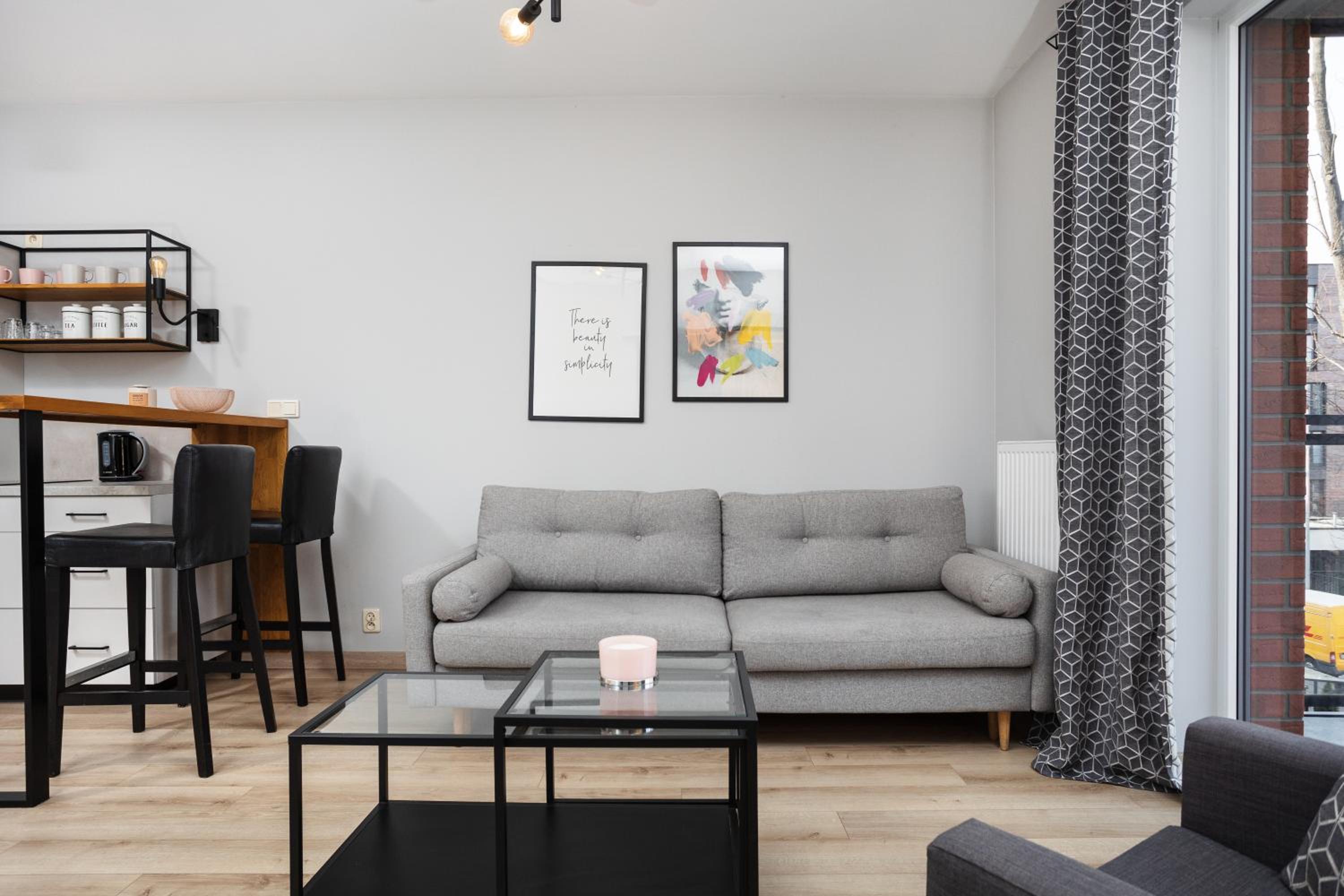 City of the Kings-Alice Apartment