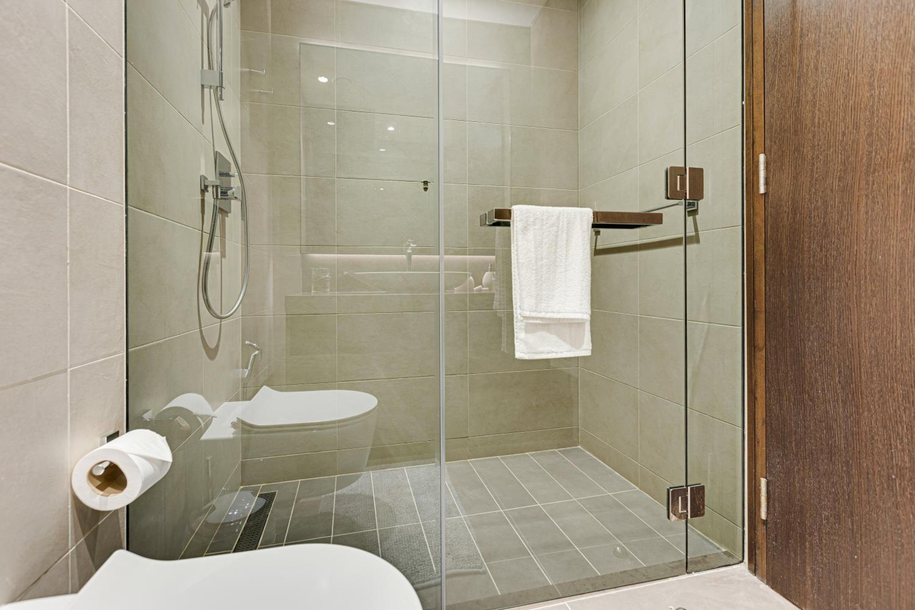 Luxury apartment in Marina Gate Jumeirah Living