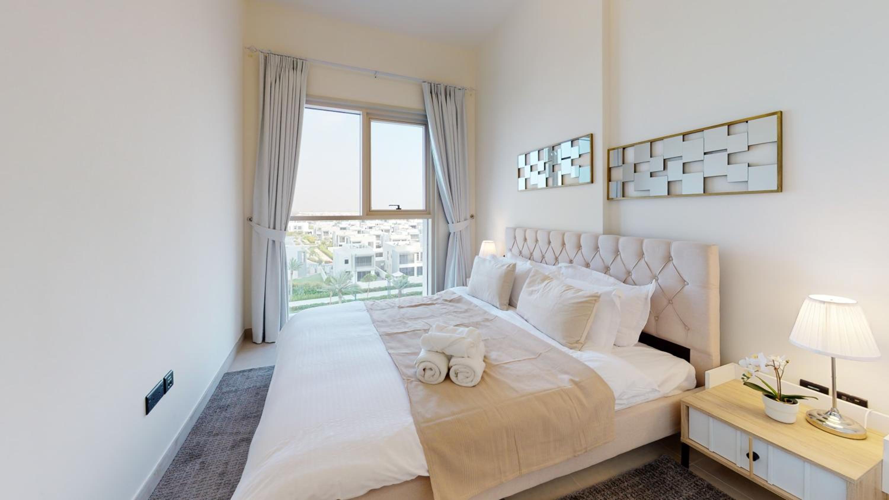 White Sage - High-End apartment With Burj Khalifa Glimpse photo 3