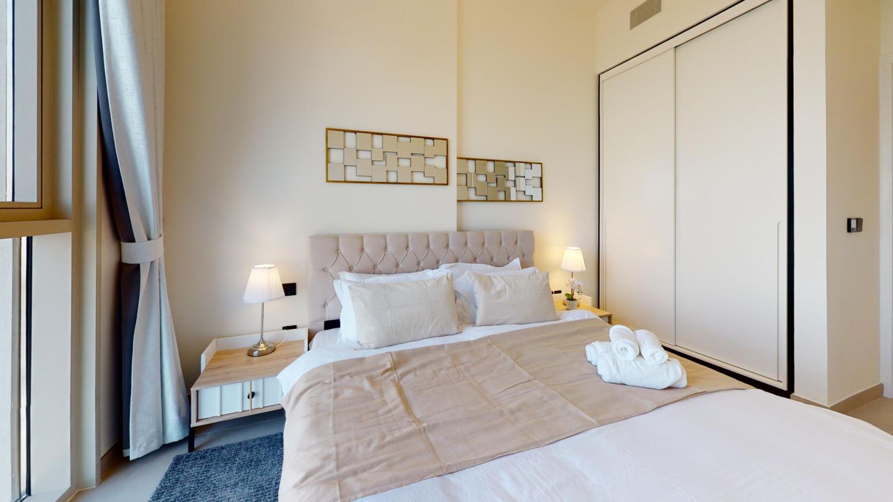 White Sage - High-End apartment With Burj Khalifa Glimpse