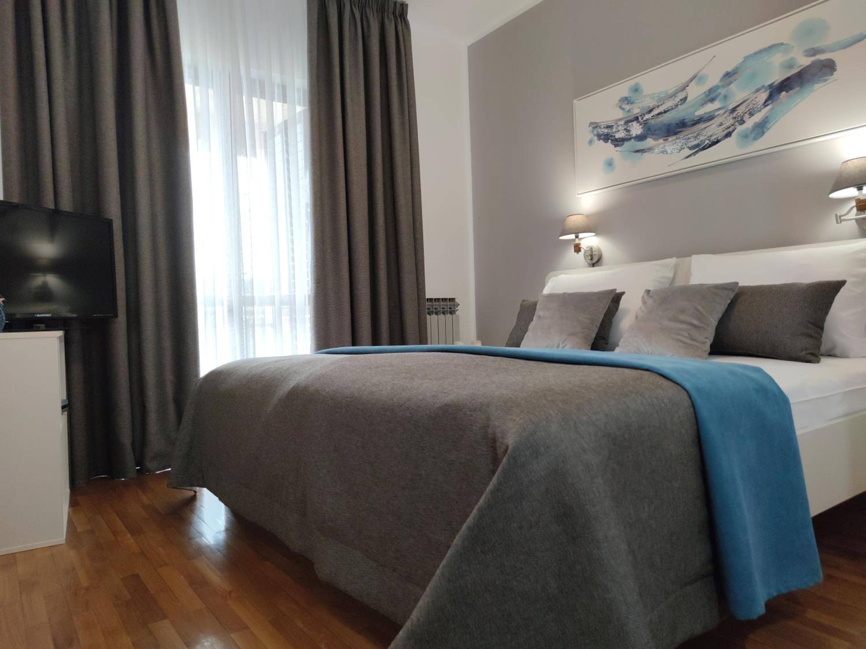 Apartments Valentino view 5