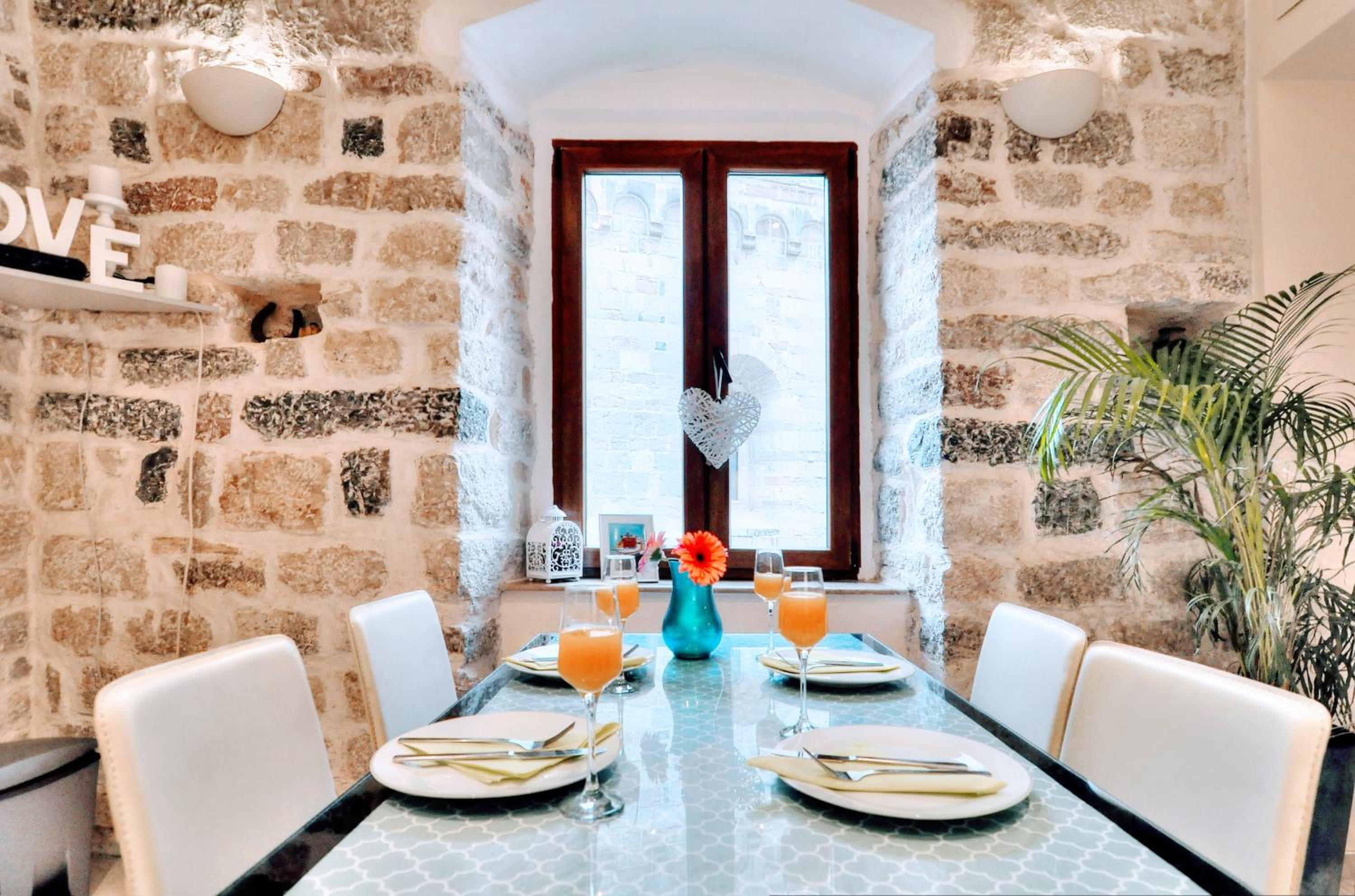 La Dolce Vita Apartments