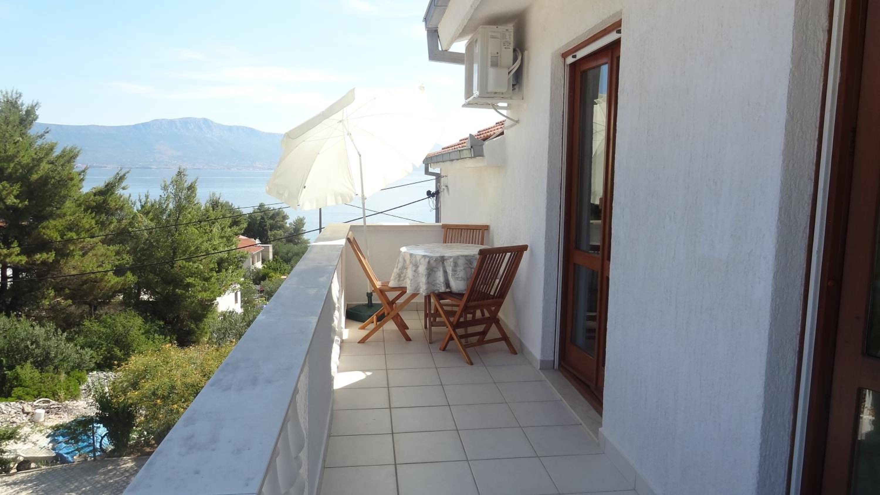 Cute Apartments Near the Sea view 3