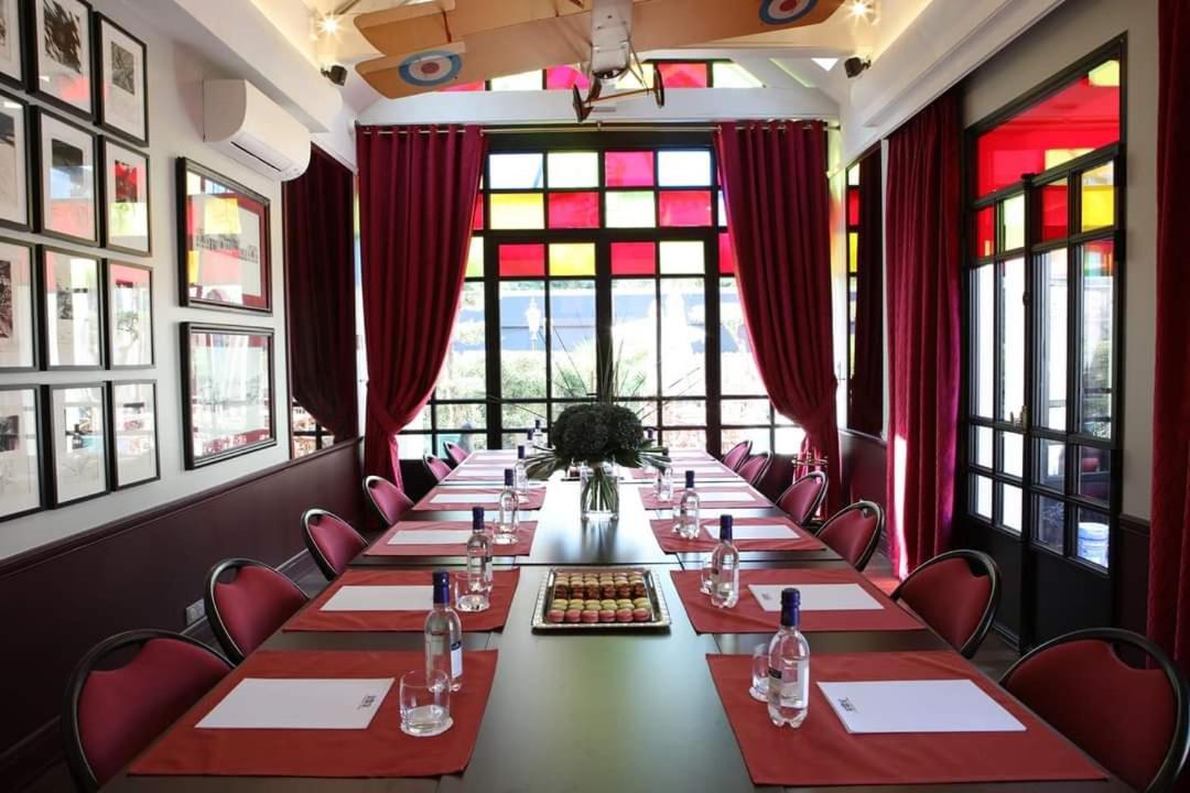 meeting room
