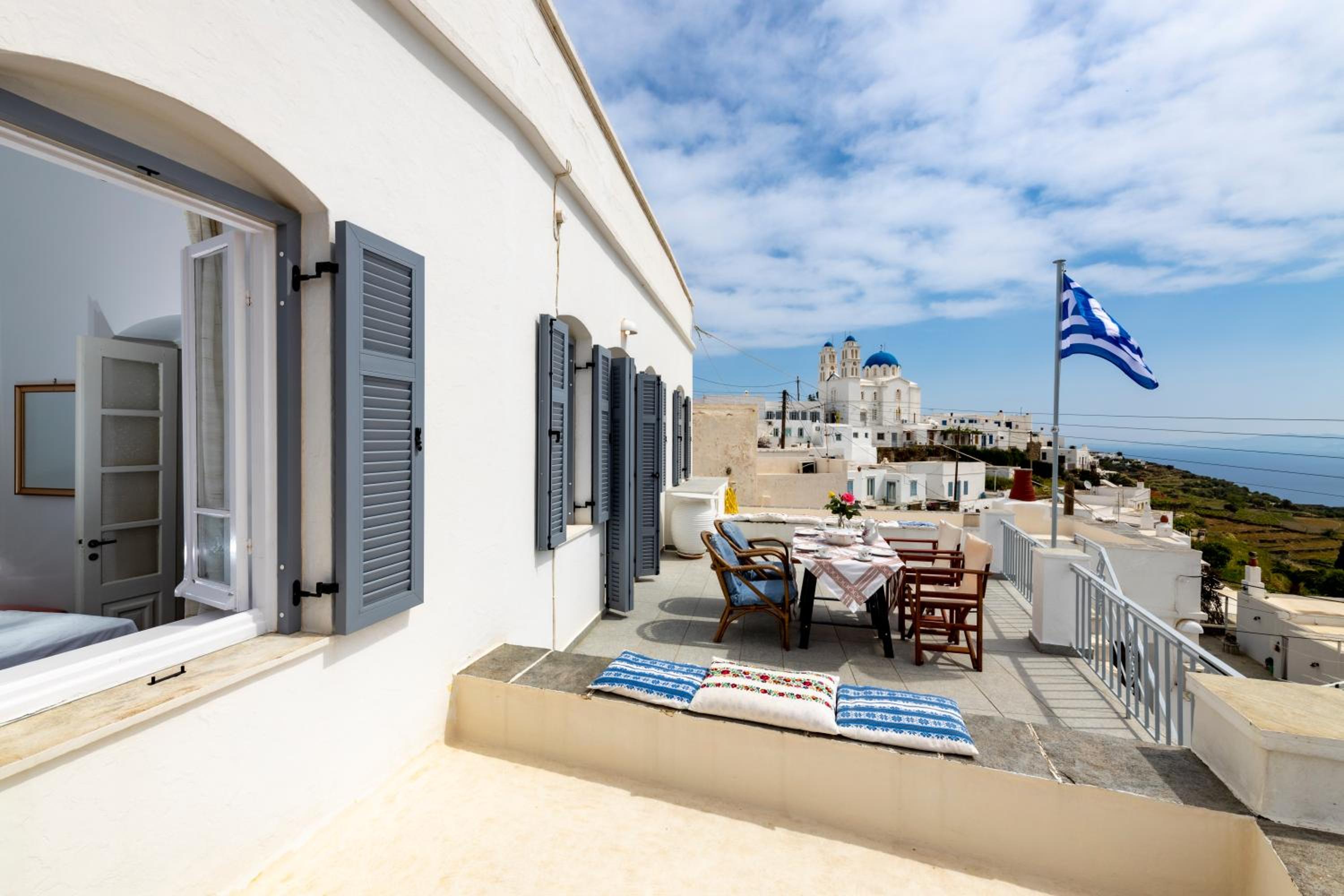 Hotel Eutuxia House Petali - Image 1