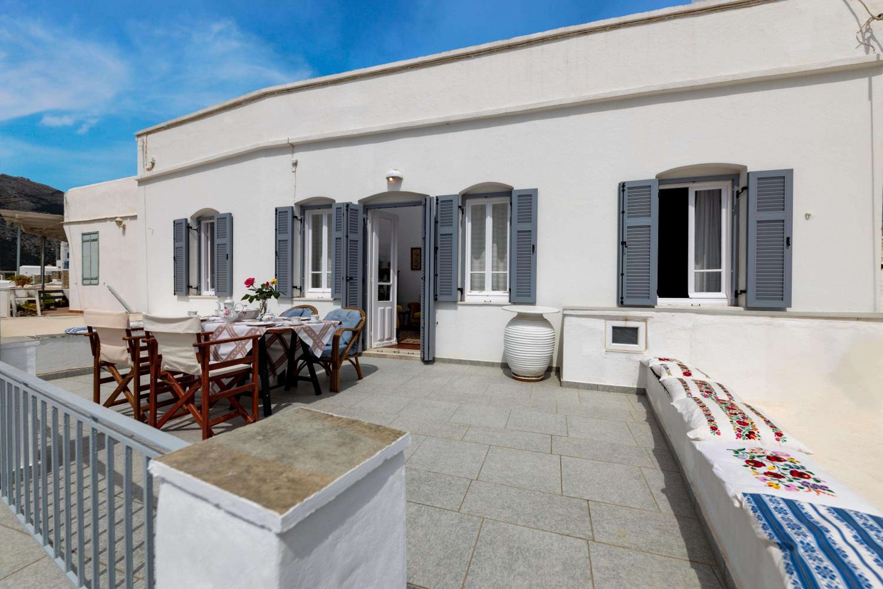 Eutuxia House Petali view 5